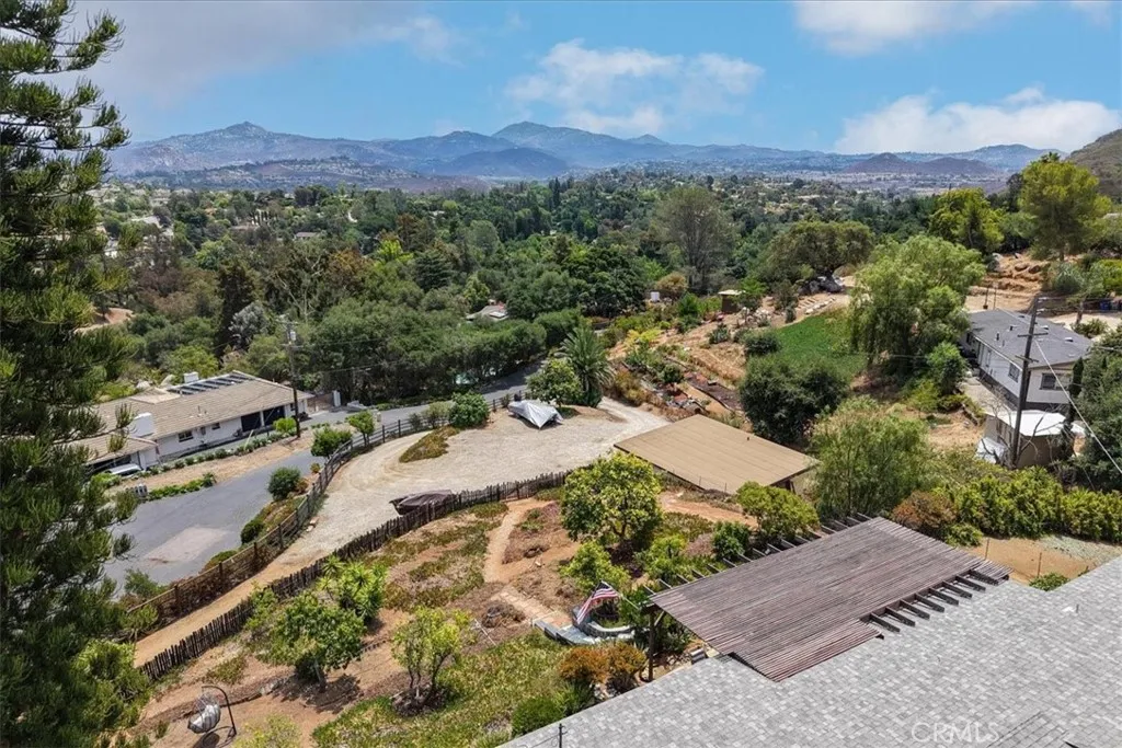 3057 Via Hermosa