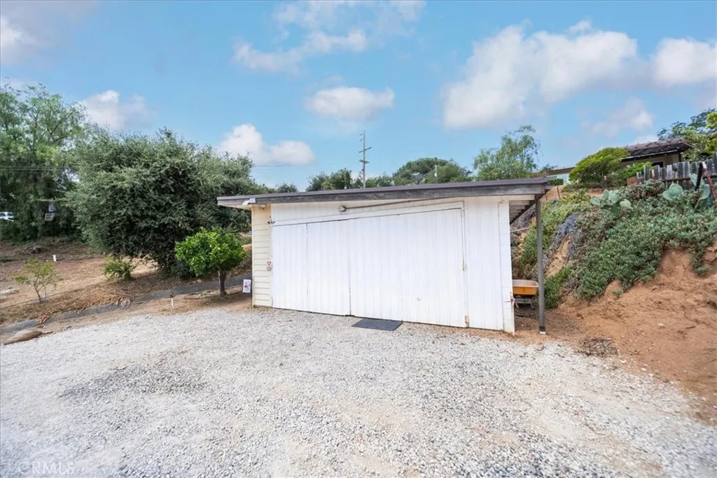 3057 Via Hermosa