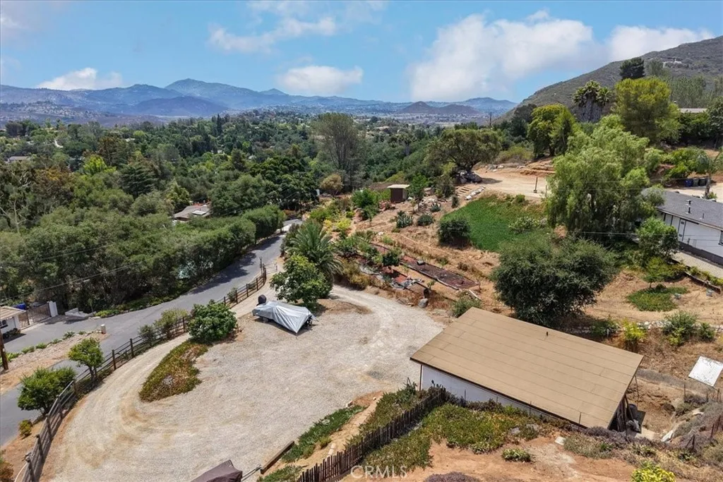 3057 Via Hermosa