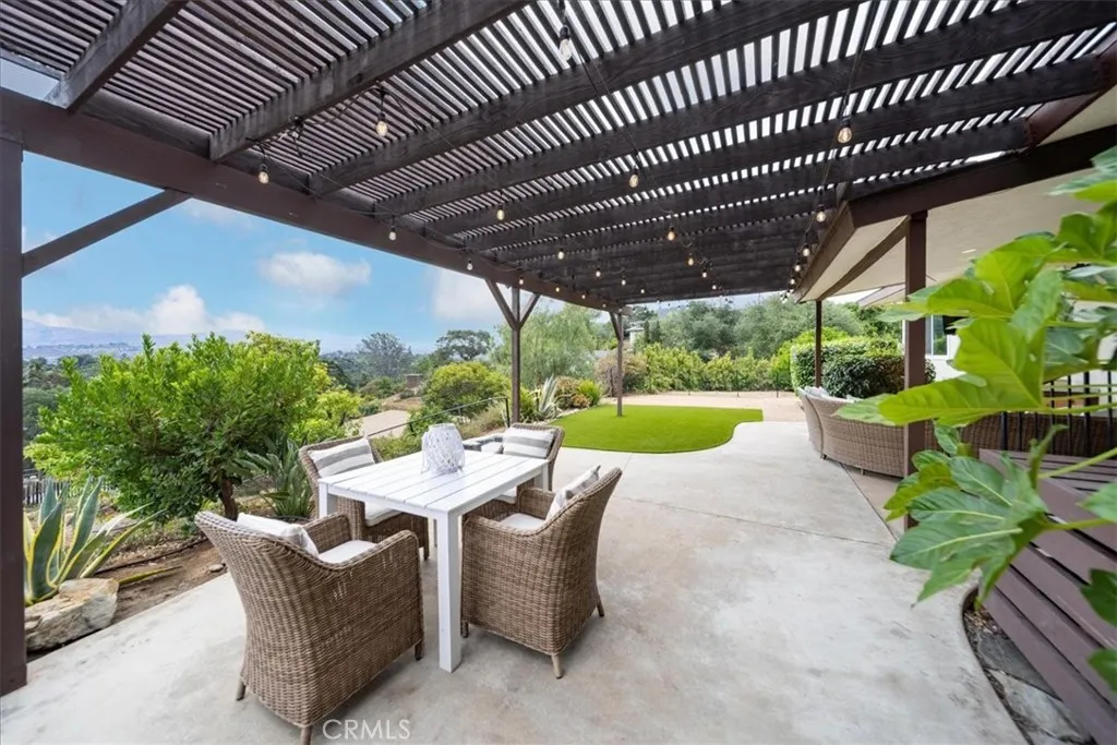 3057 Via Hermosa
