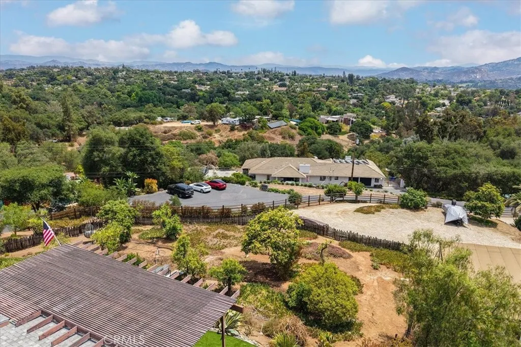 3057 Via Hermosa