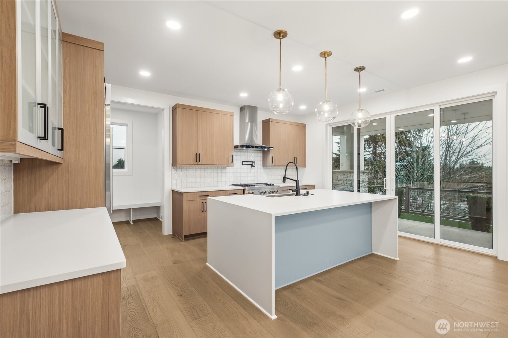8413 137th Avenue SE Unit: 6
