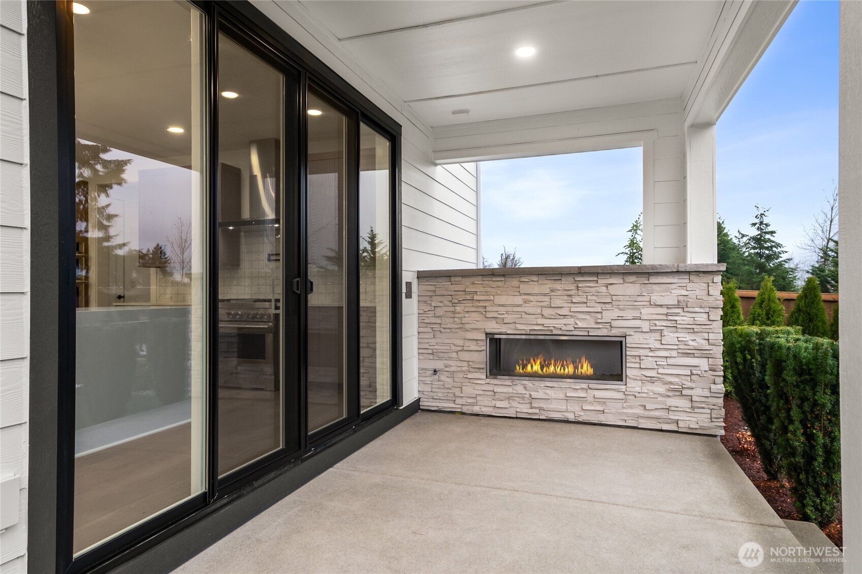 8413 137th Avenue SE Unit: 6
