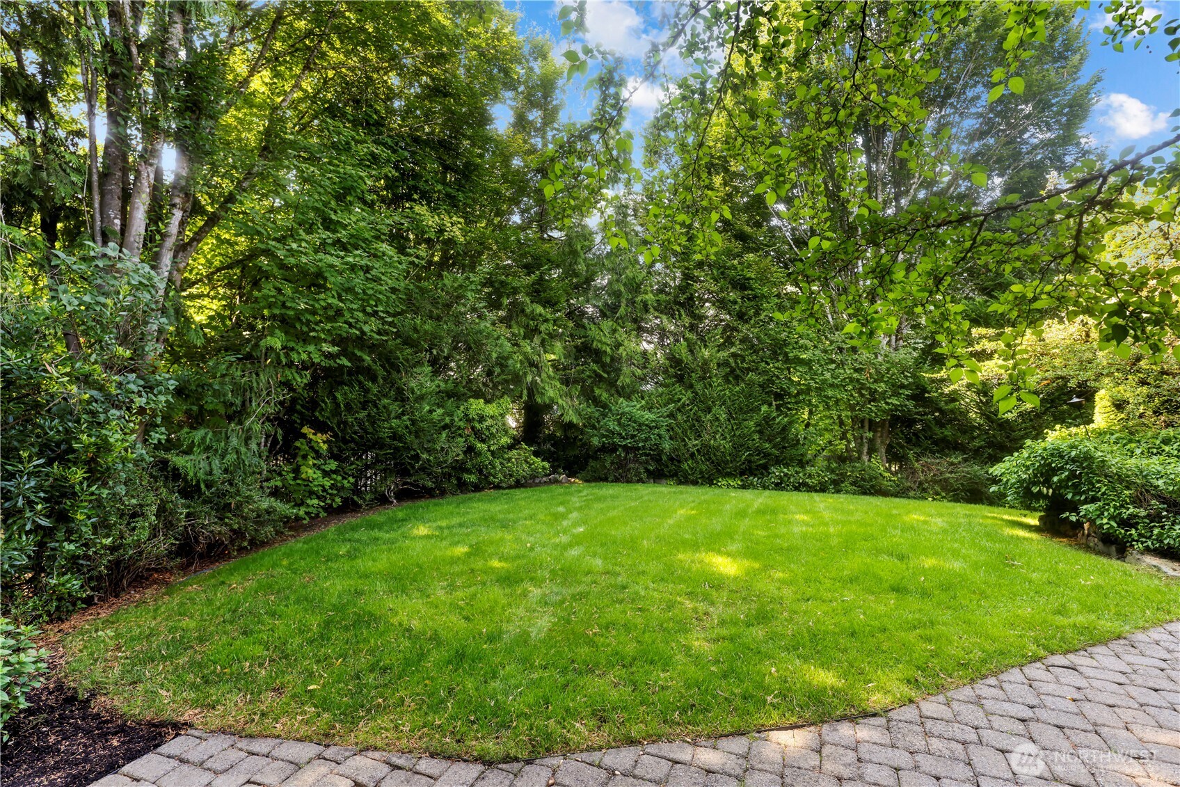 4357 232nd Court SE