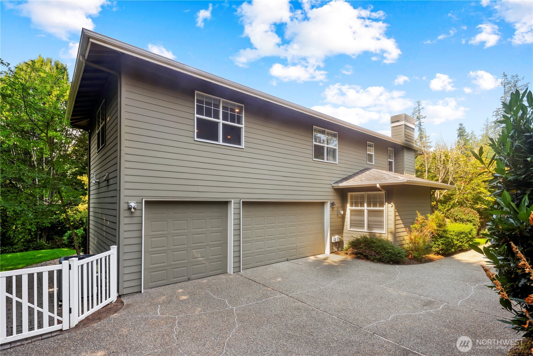 4357 232nd Court SE