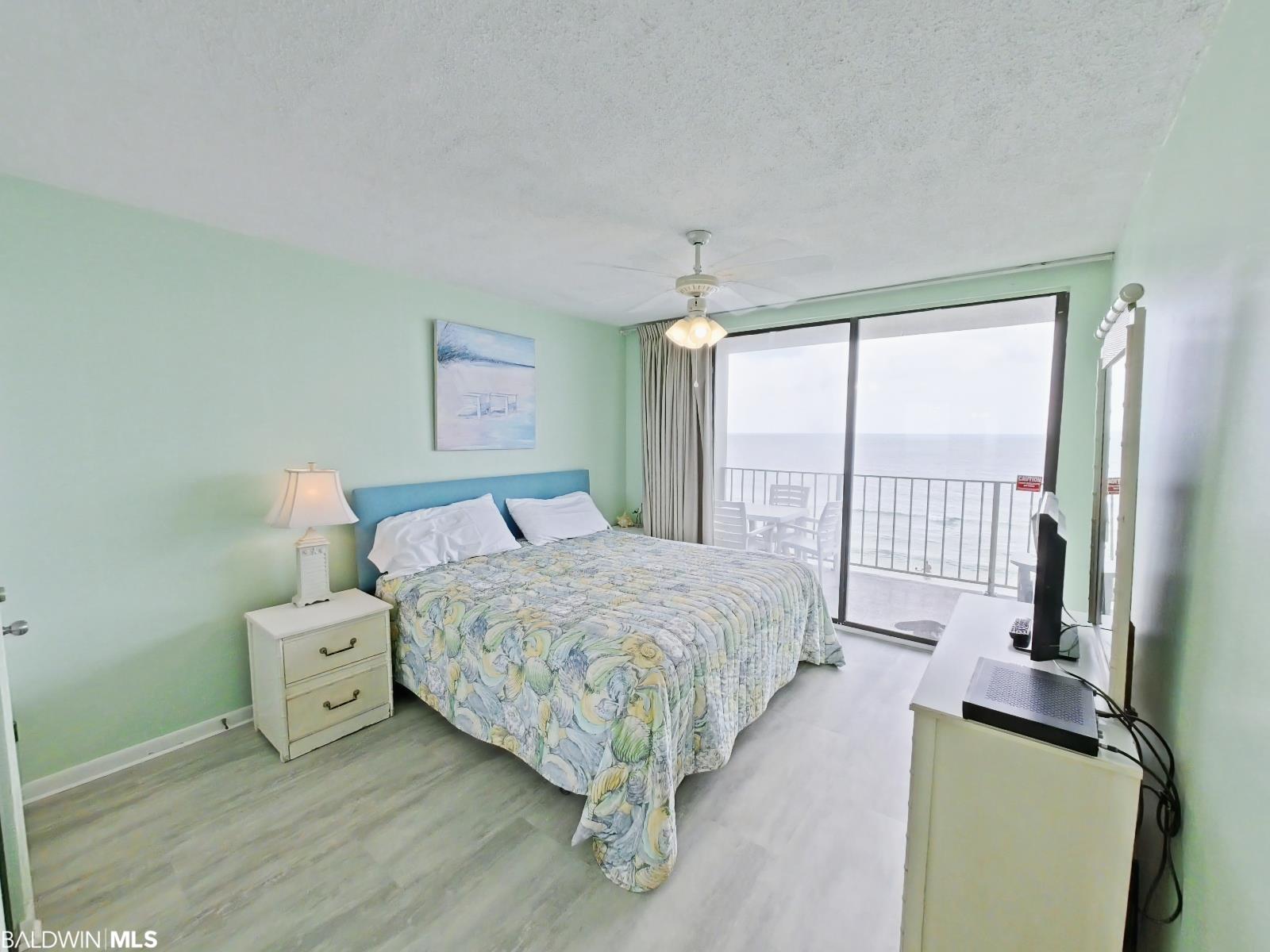 1027 W Beach Boulevard 316