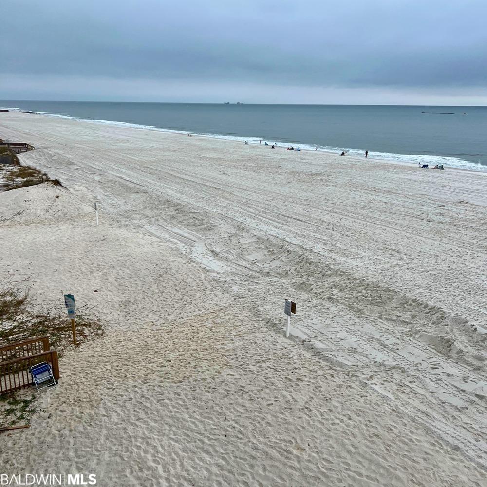 1027 W Beach Boulevard 316