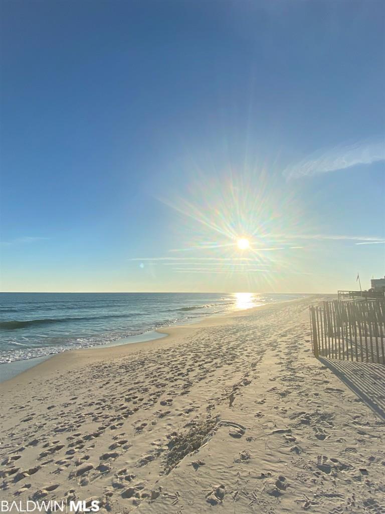 1027 W Beach Boulevard 316