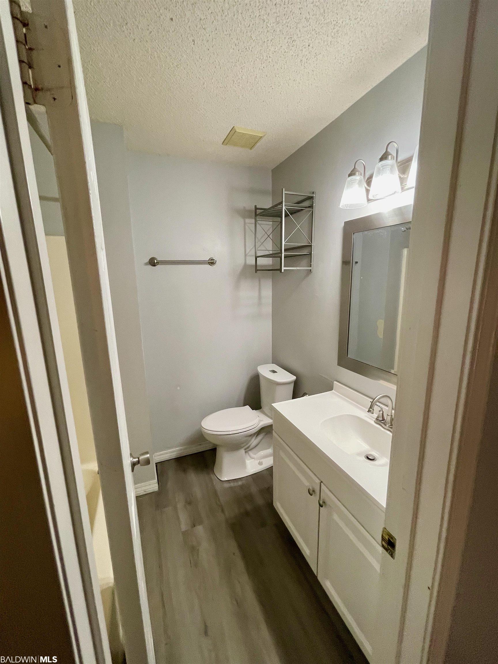 328 Clubhouse Drive 1D