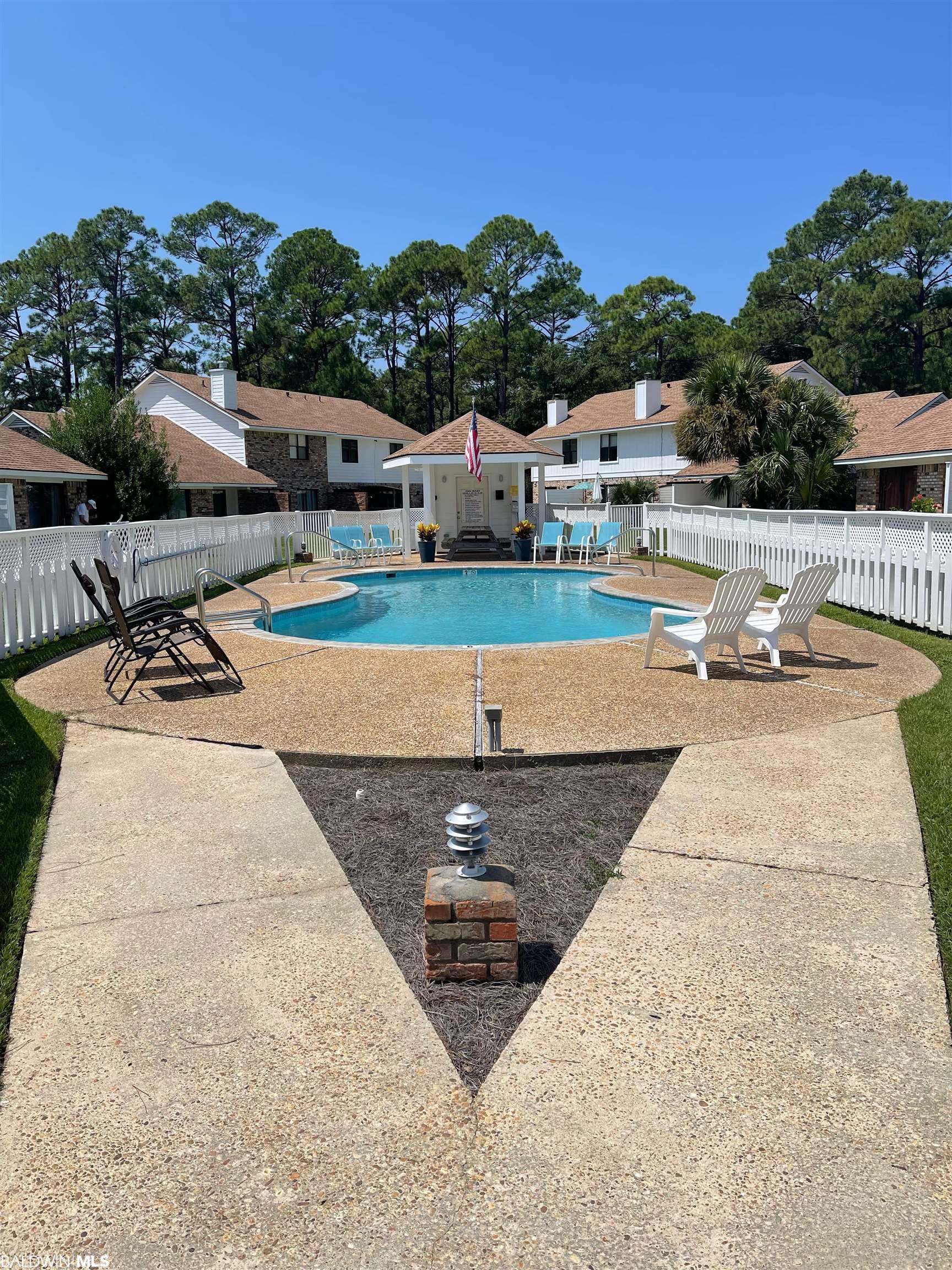 328 Clubhouse Drive 1D