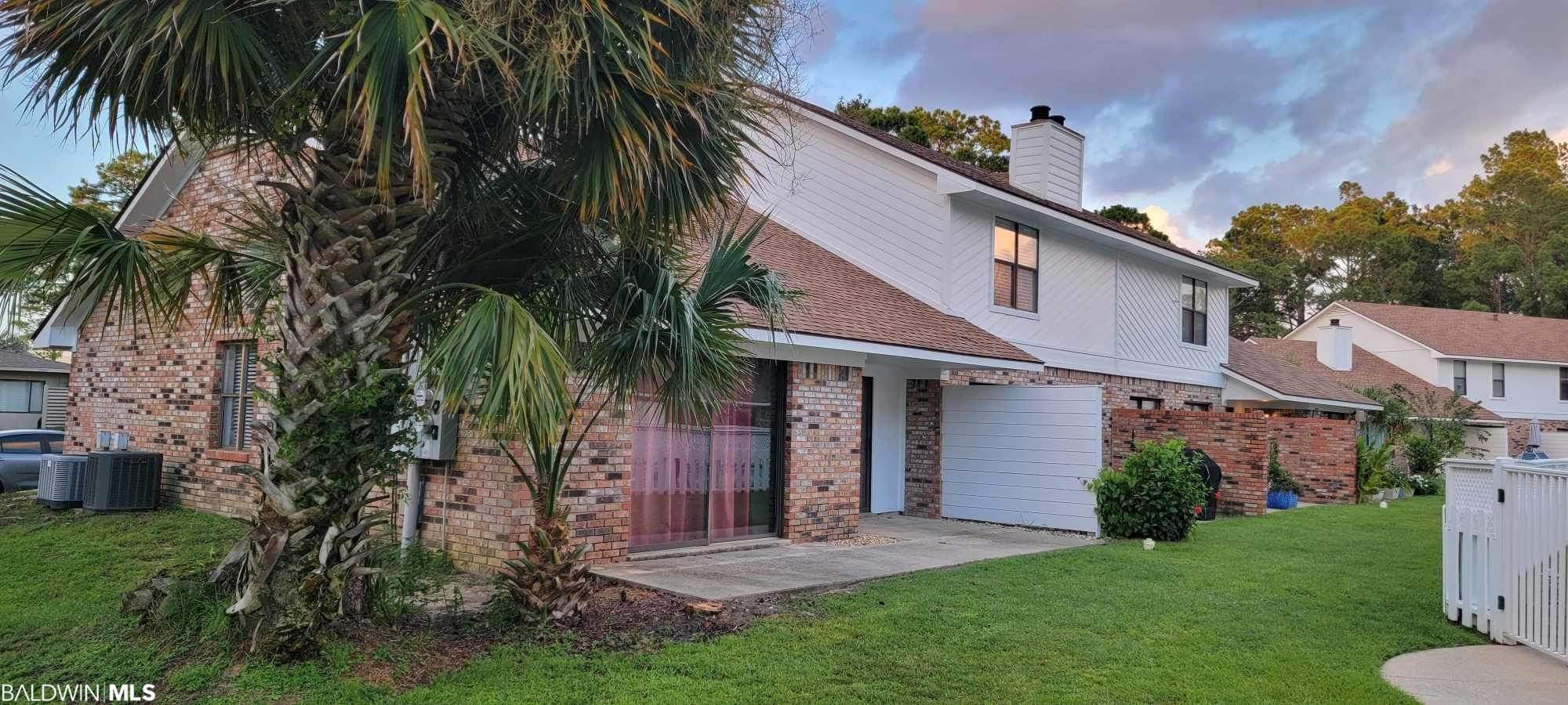 328 Clubhouse Drive 1D