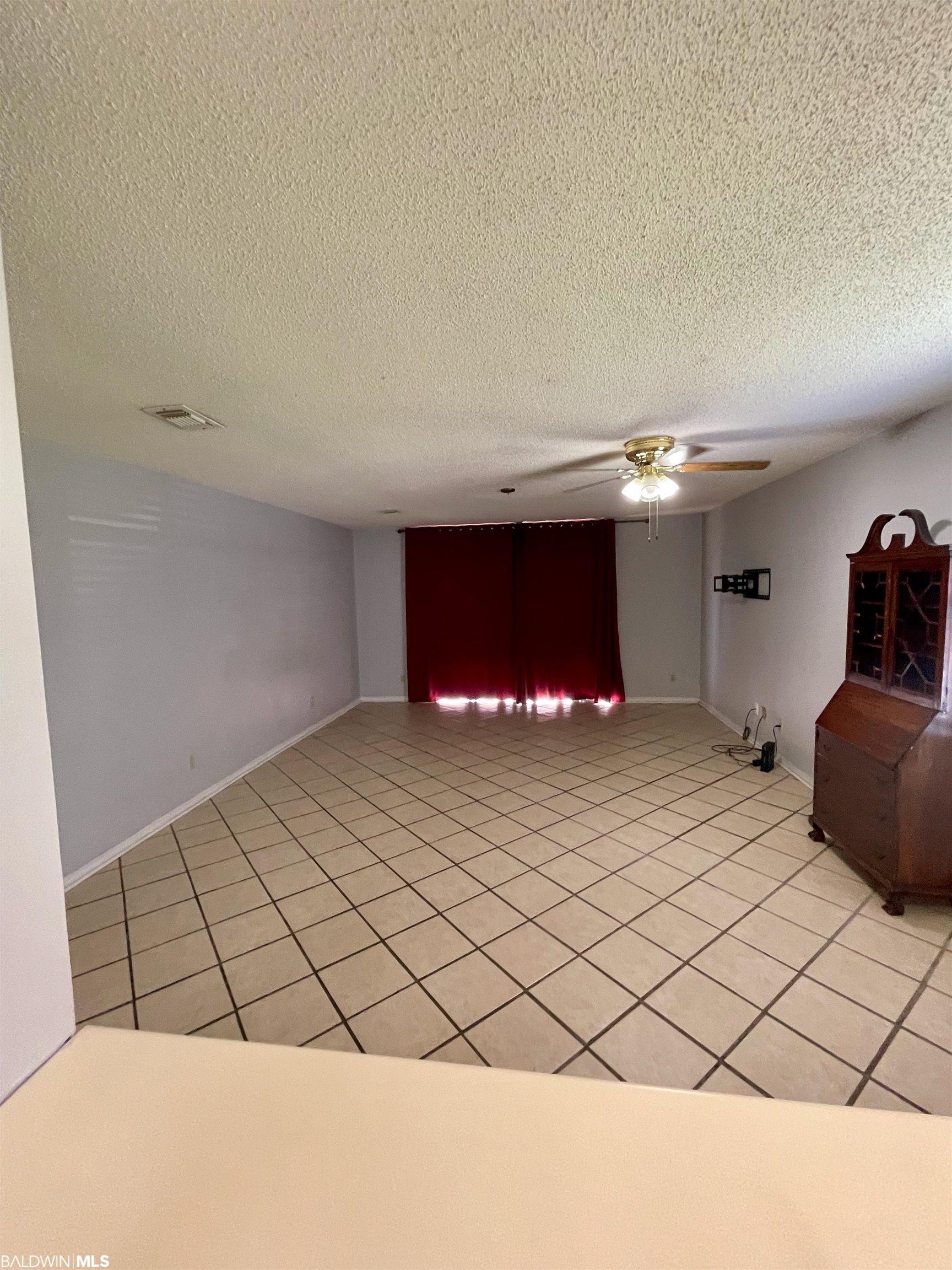 328 Clubhouse Drive 1D