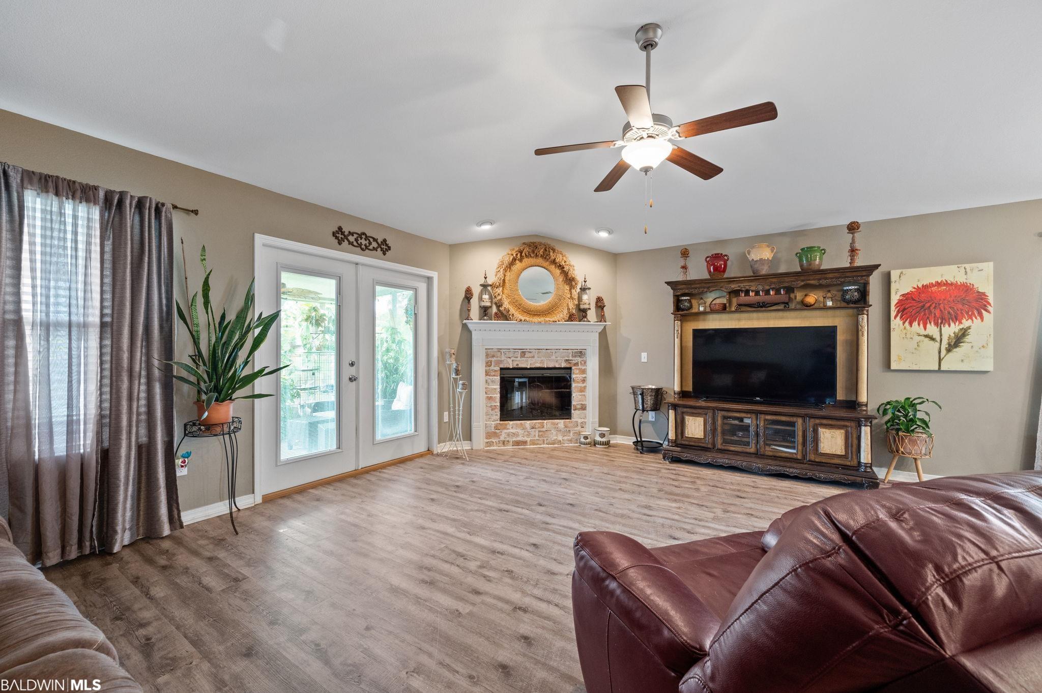 15401 Paddington Drive