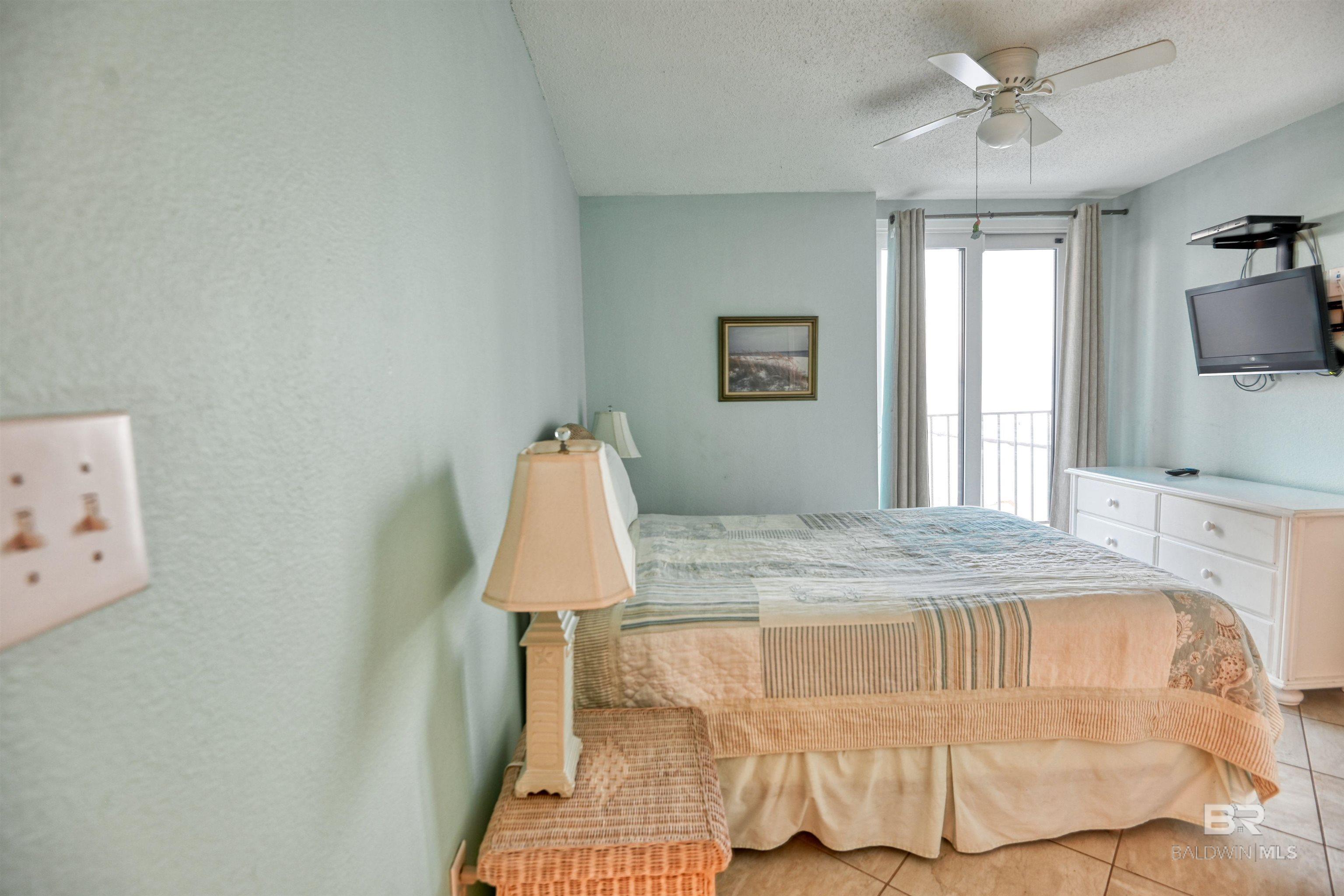 1027 W Beach Boulevard 317