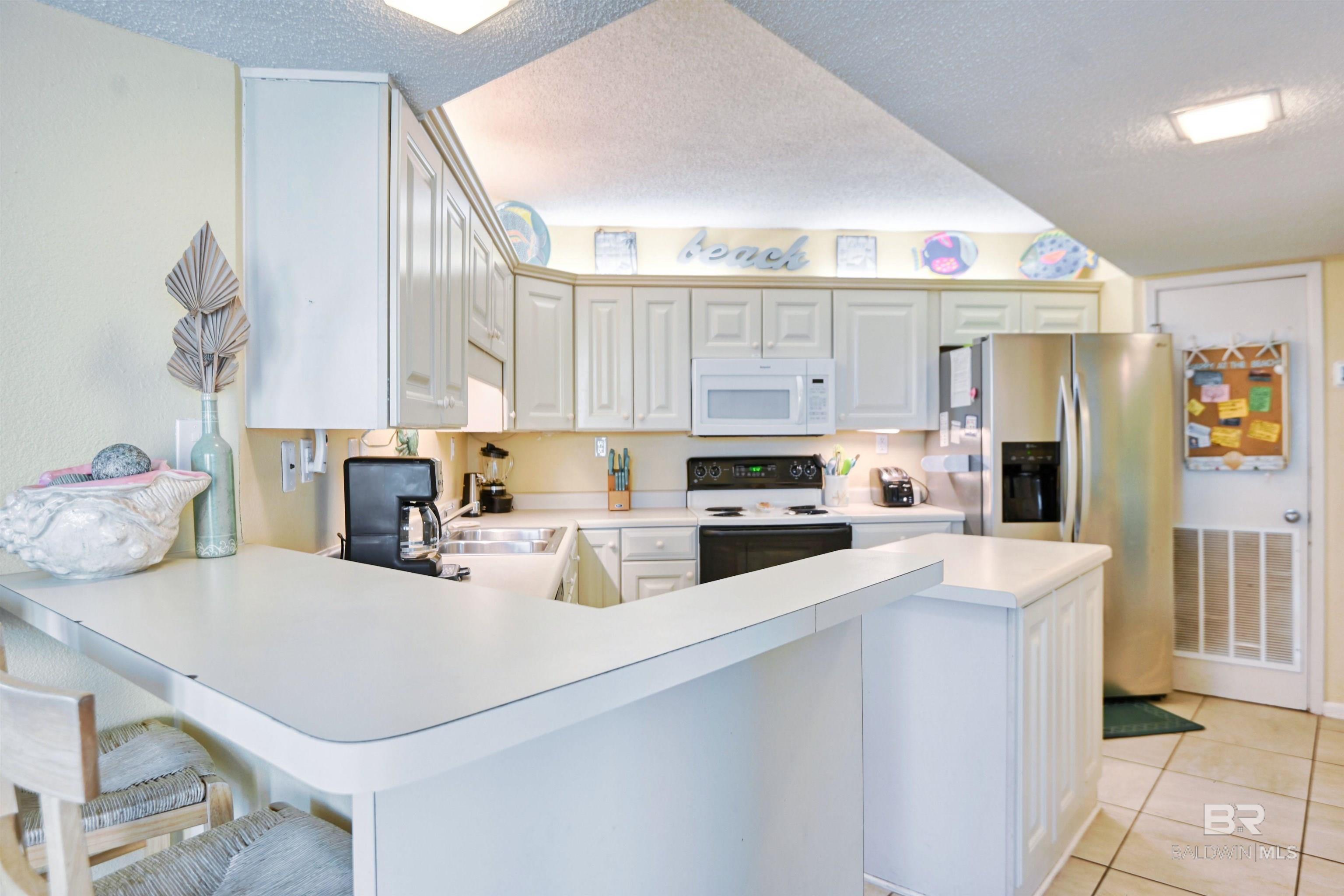 1027 W Beach Boulevard 317