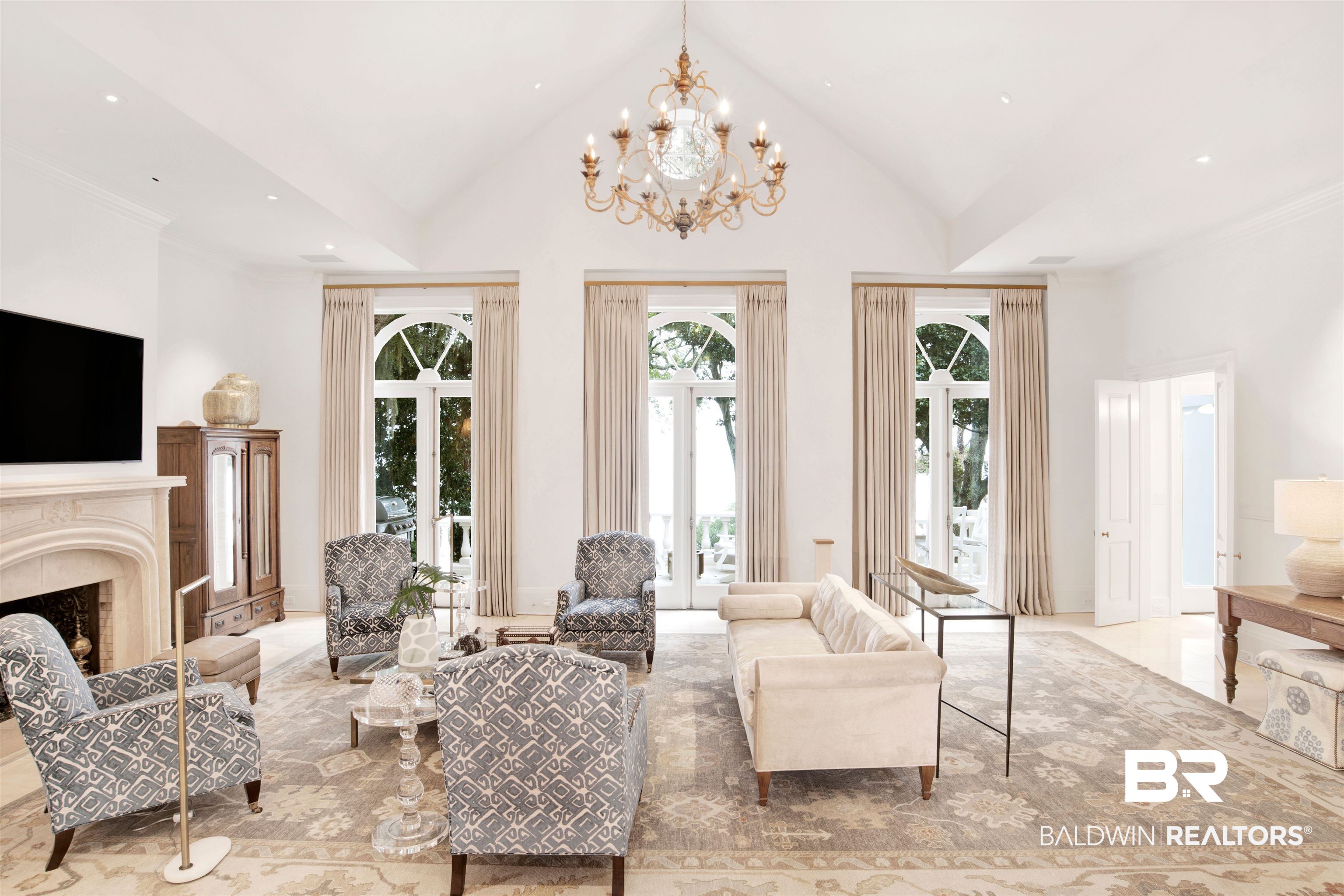 323 Whiting Court