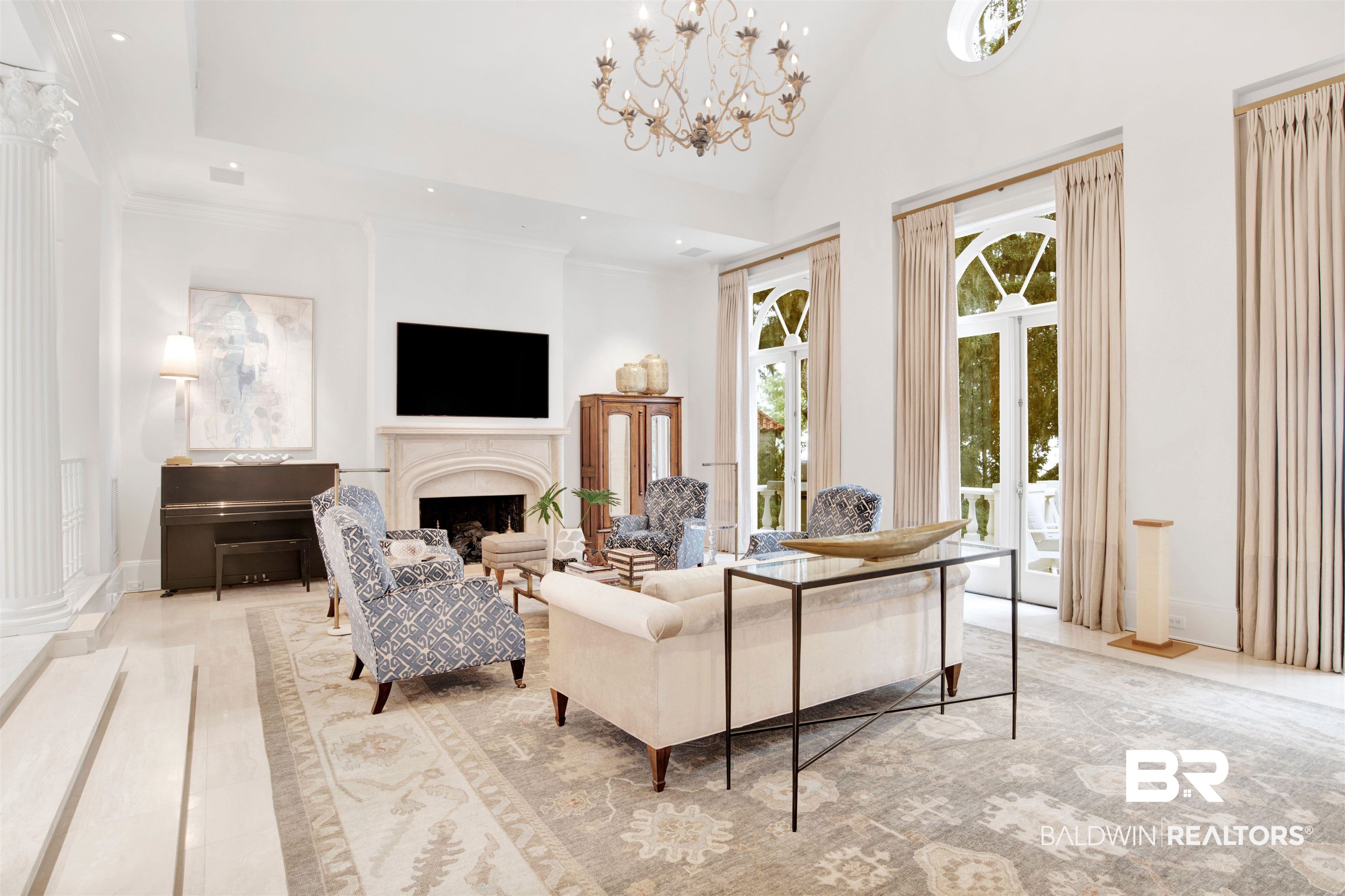 323 Whiting Court