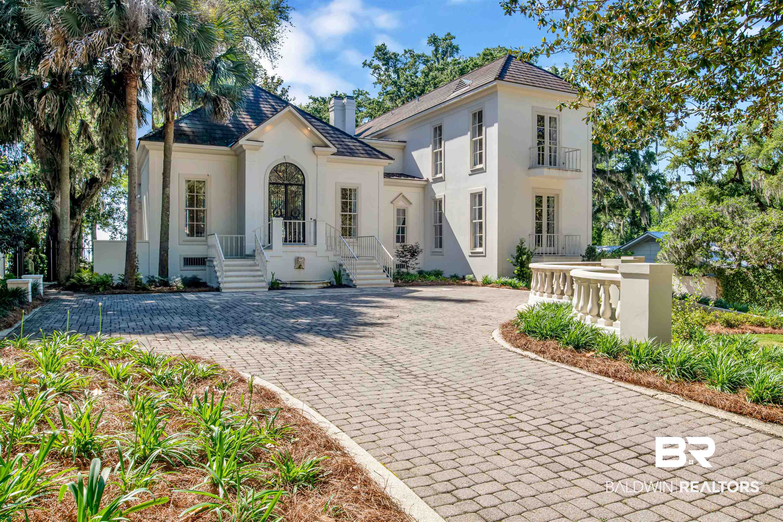 323 Whiting Court