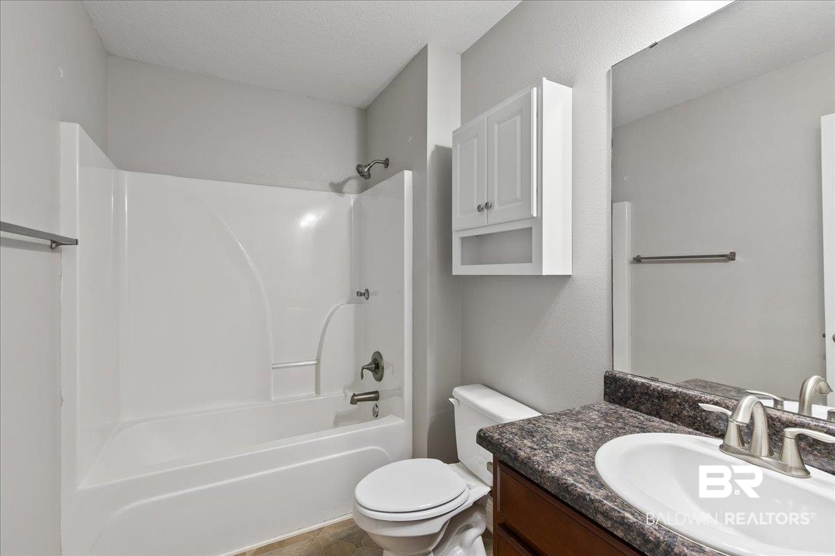3993 Embers Landing