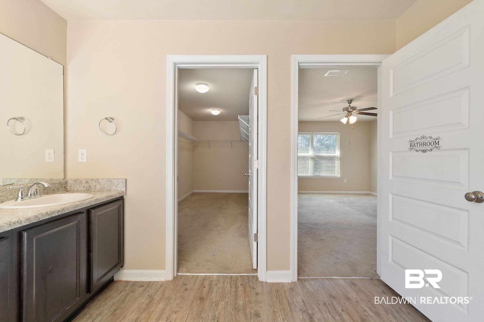 6903 Crimson Lane