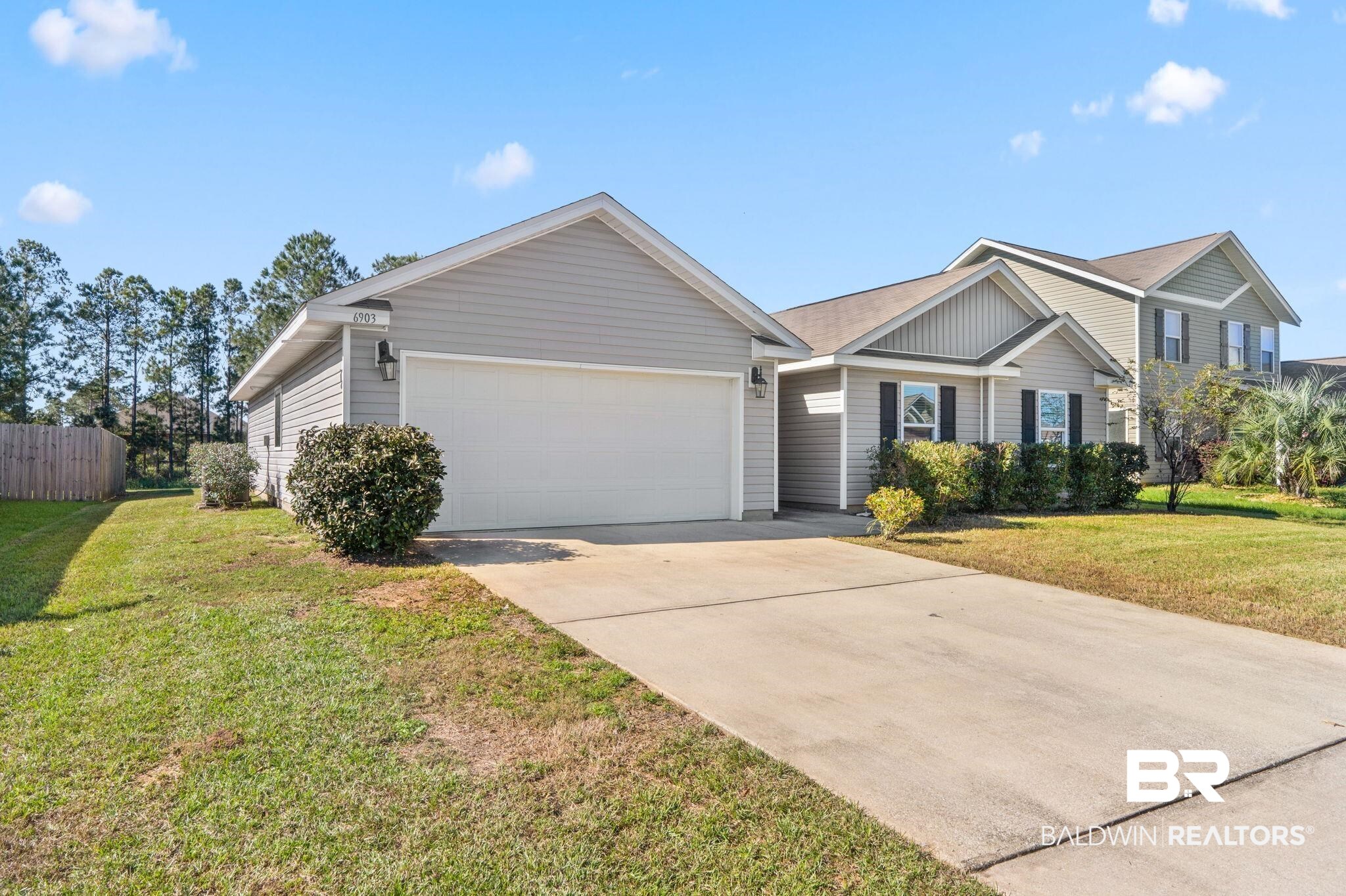 6903 Crimson Lane