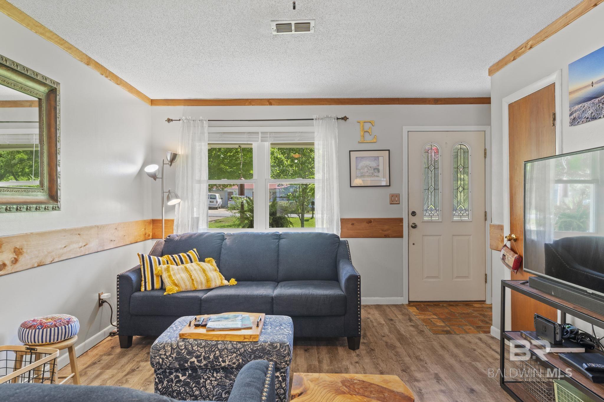 23315 N Frances Street