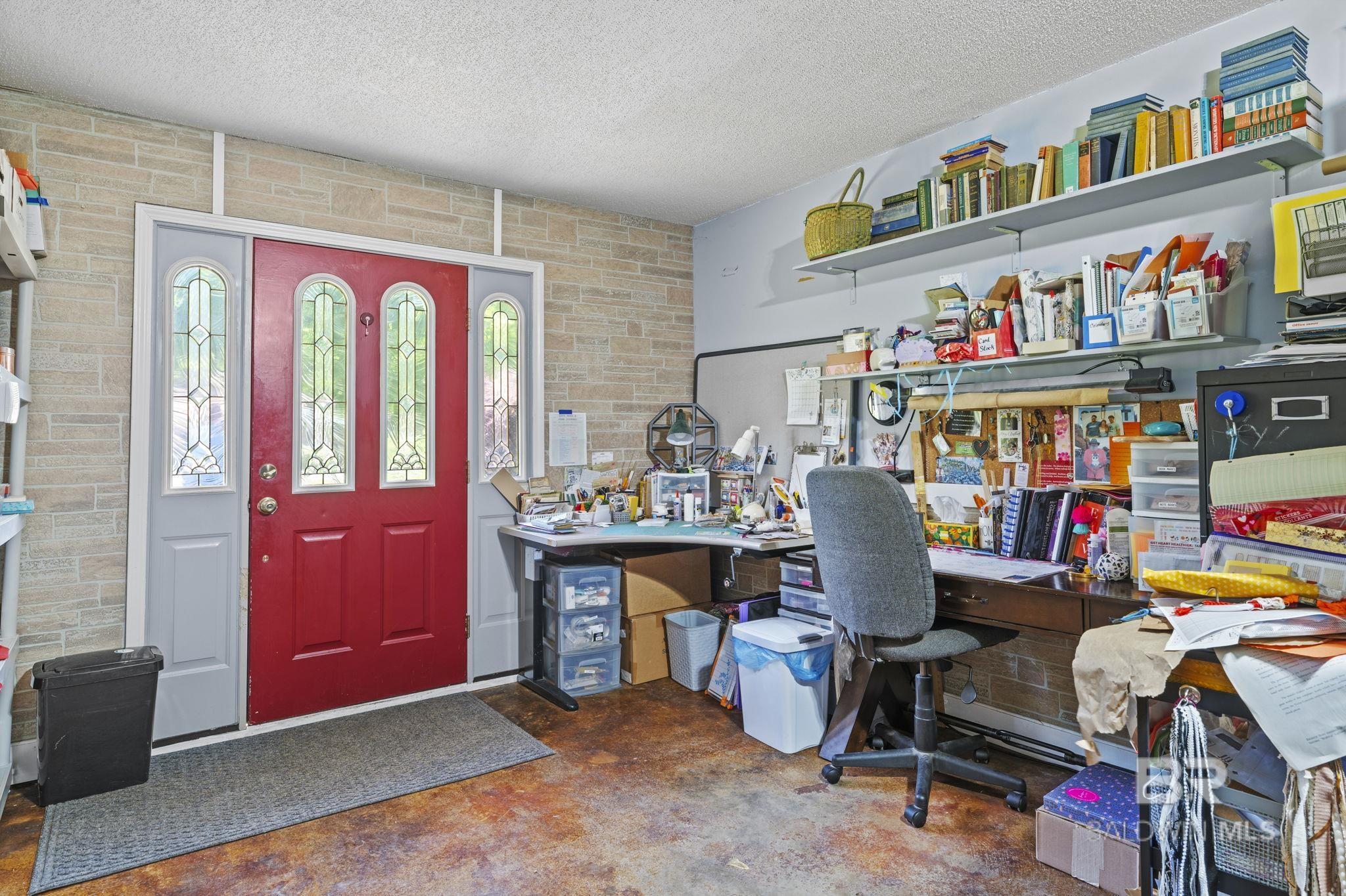 23315 N Frances Street