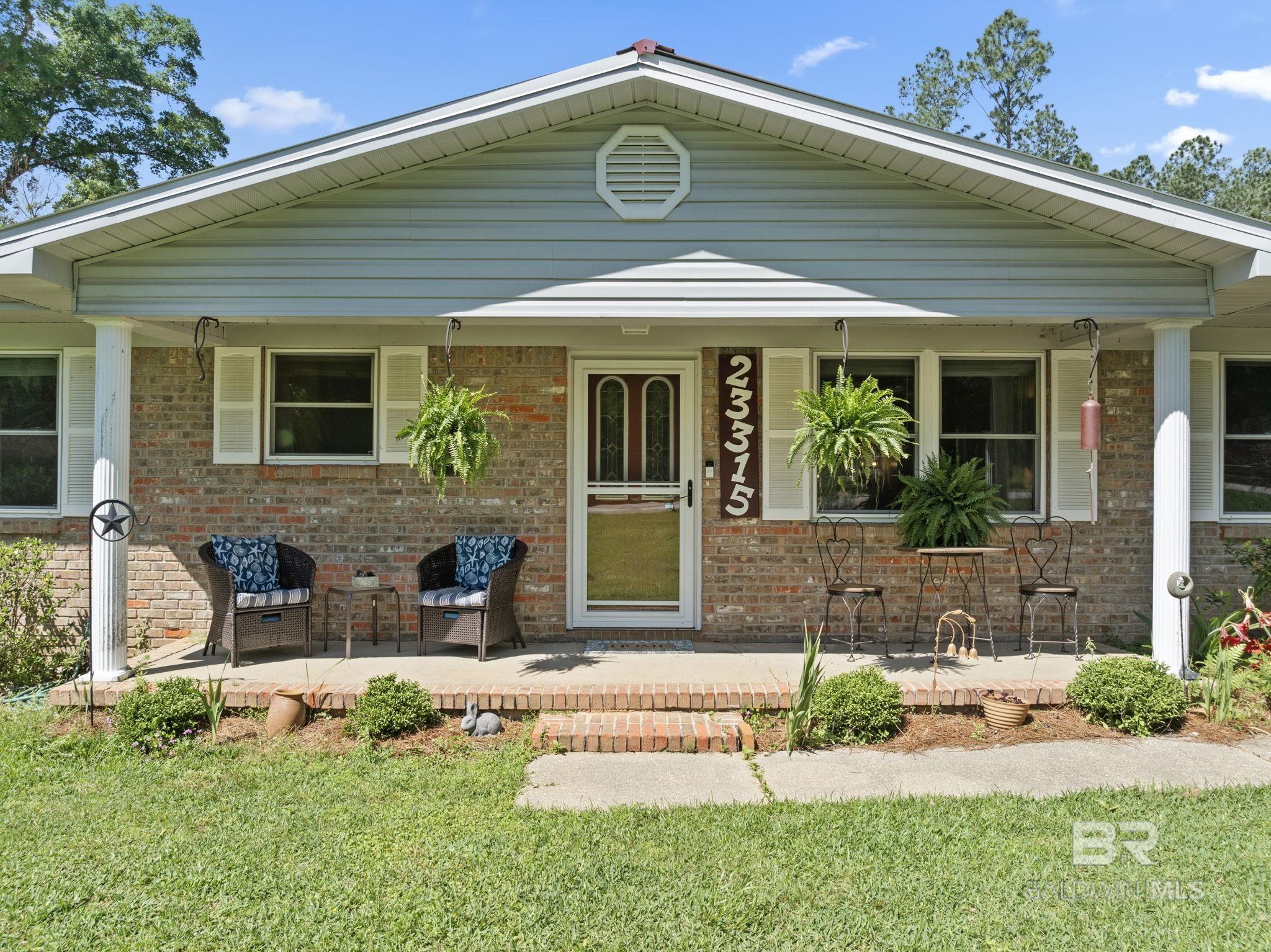 23315 N Frances Street