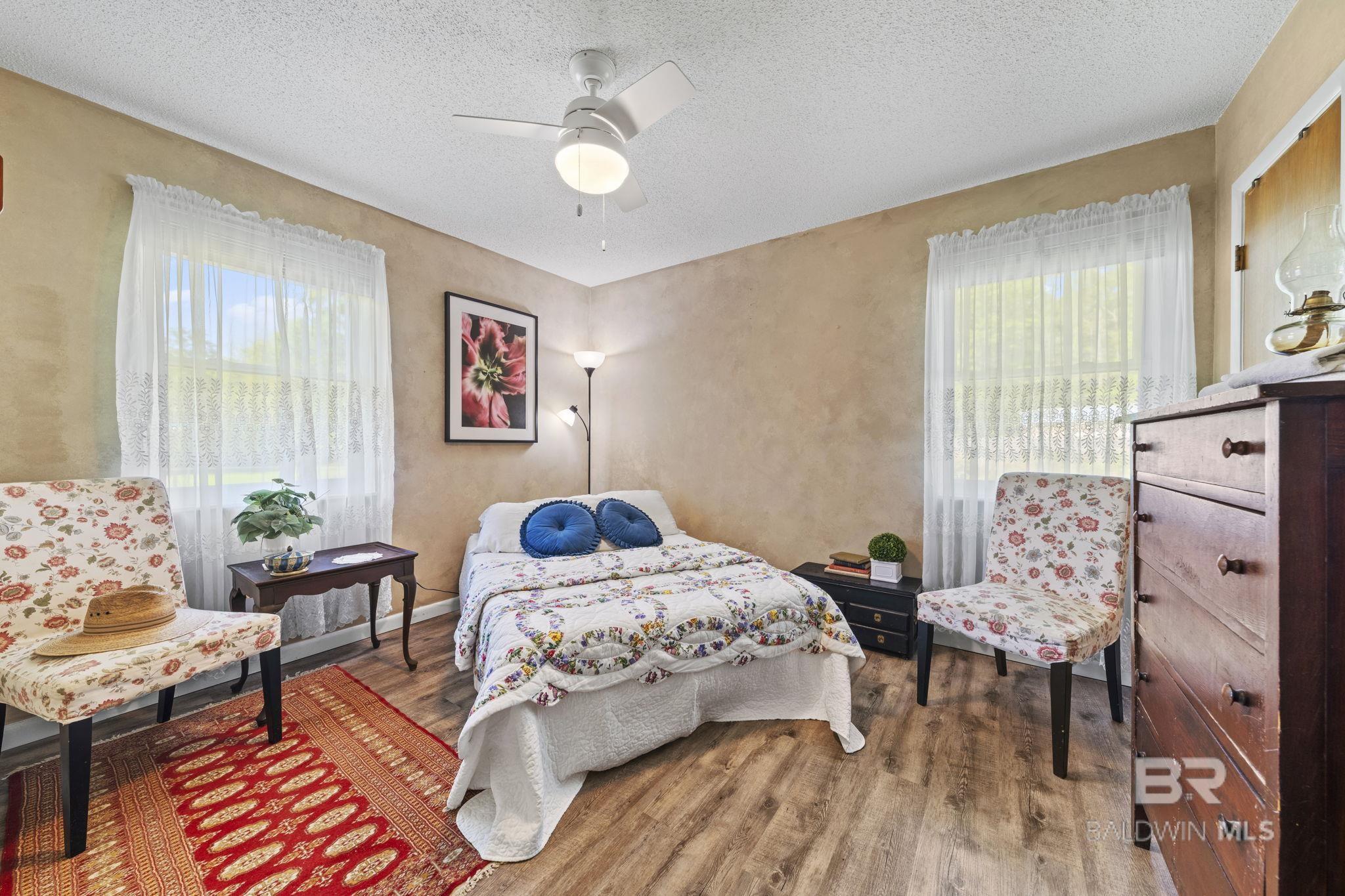 23315 N Frances Street