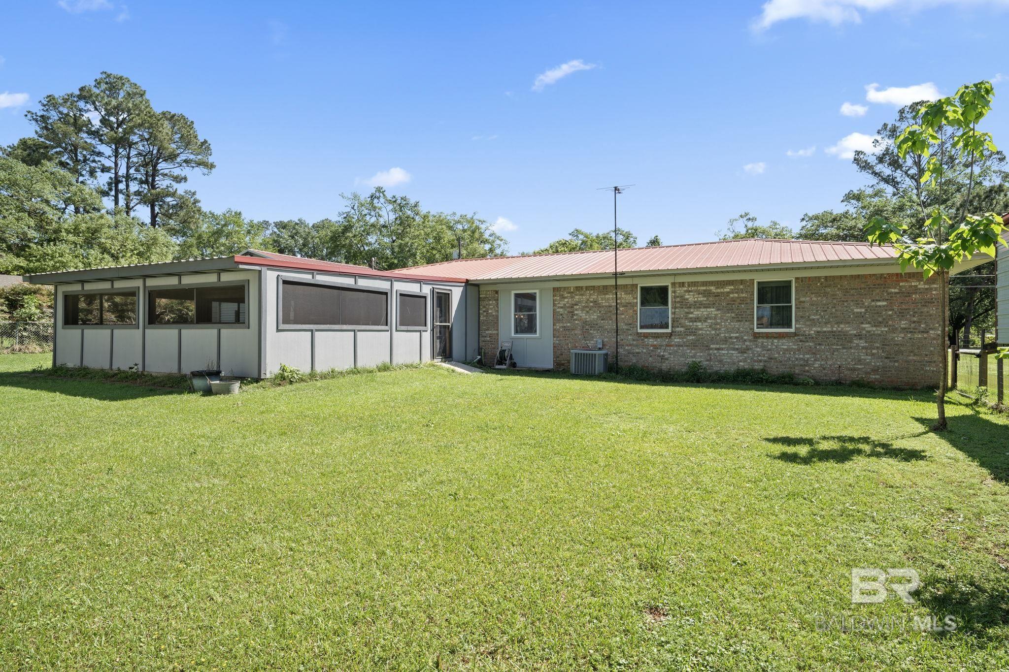 23315 N Frances Street