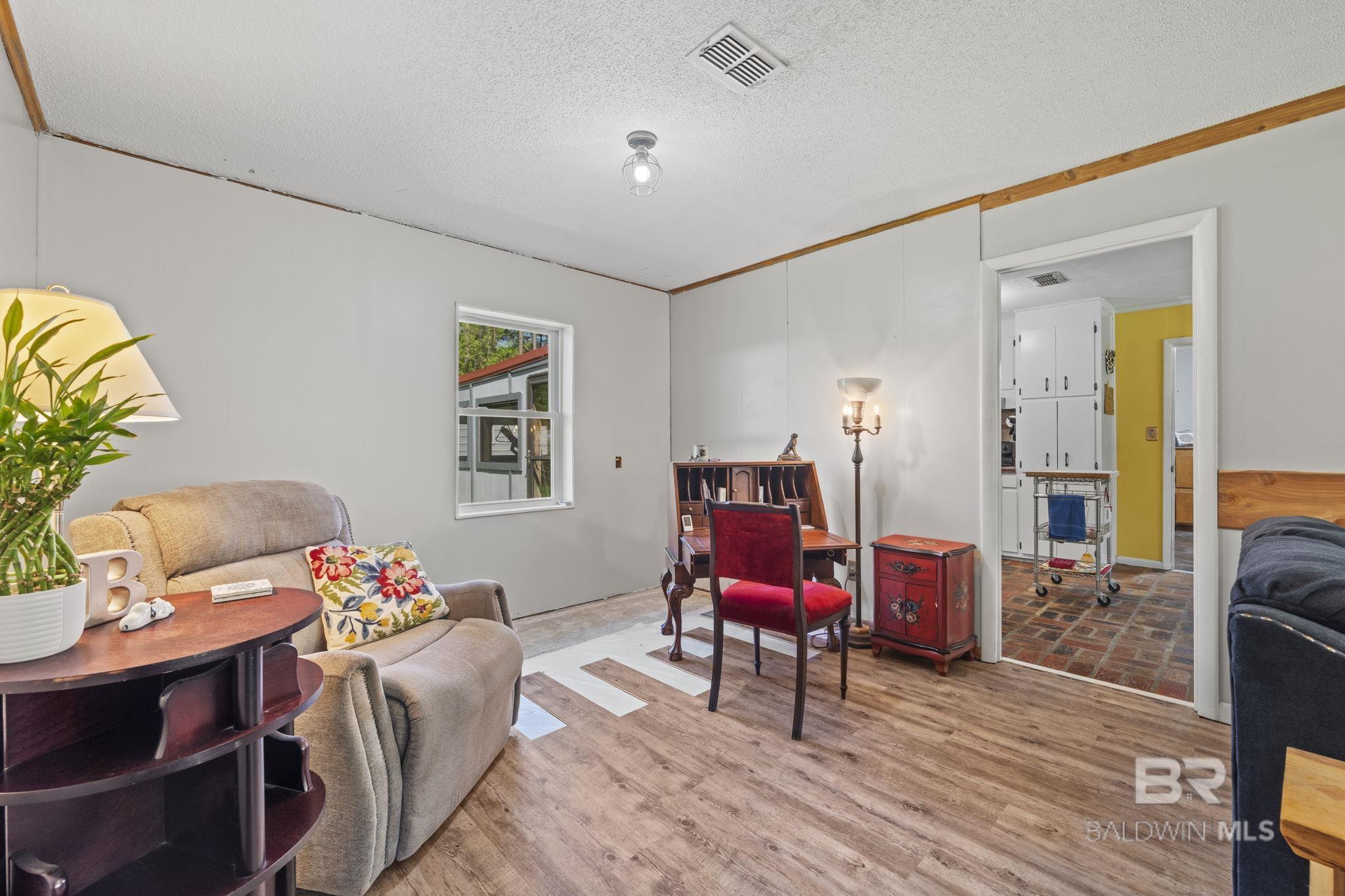 23315 N Frances Street