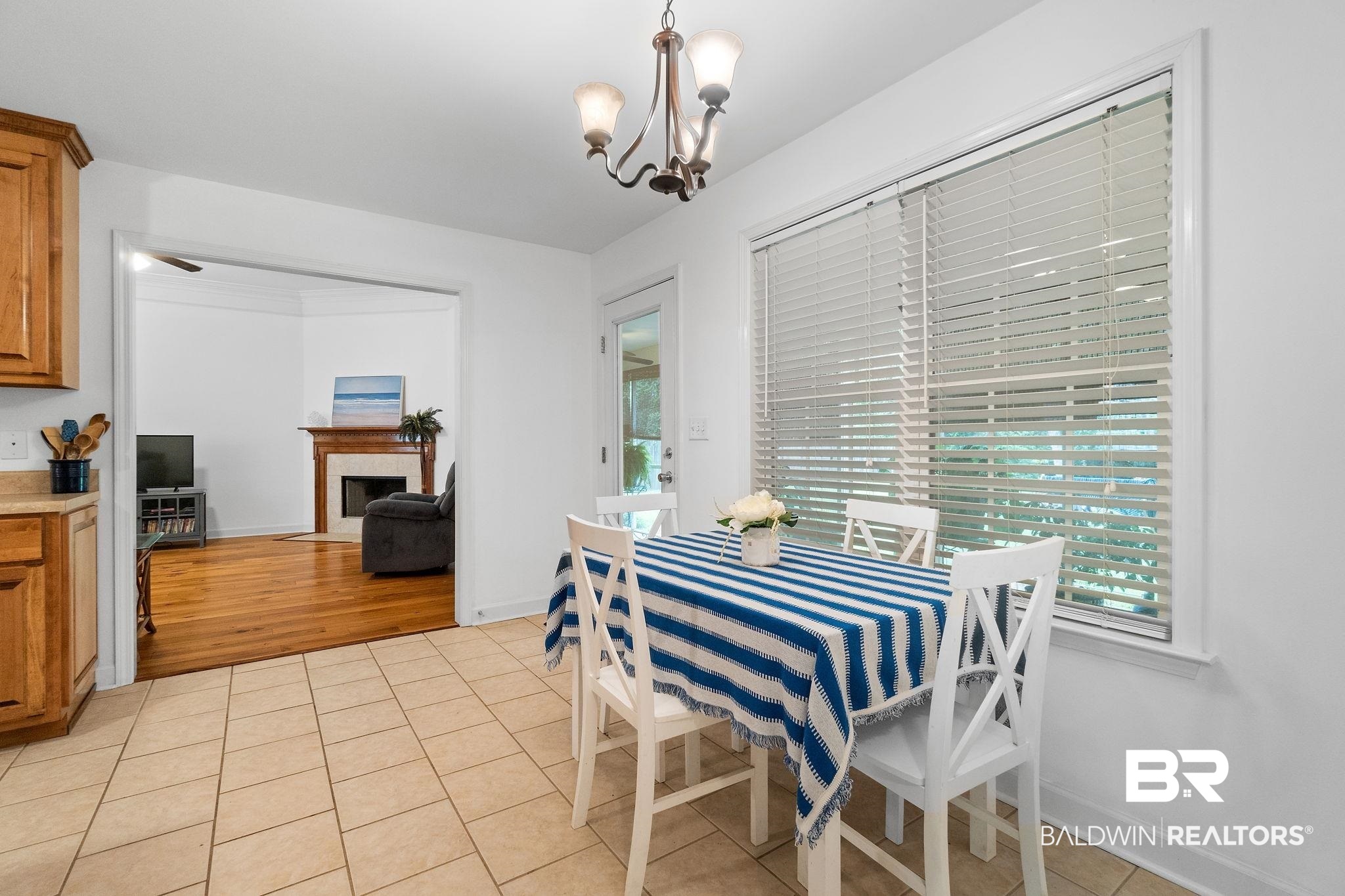 22091 Pecan Loop