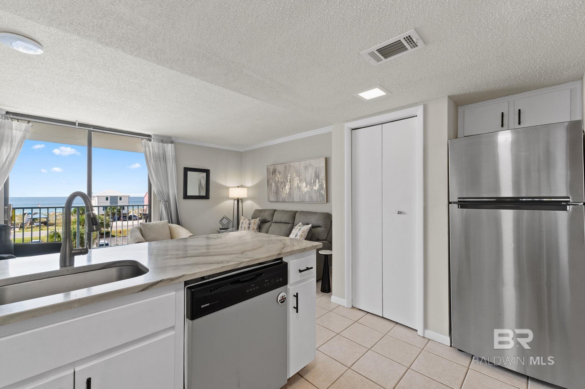 1832 WEST BEACH Boulevard 406 A