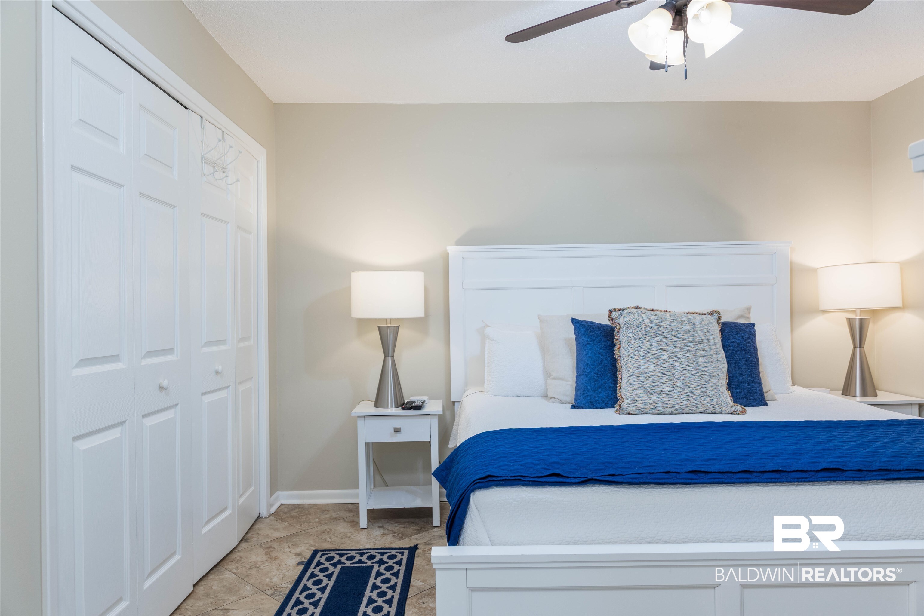 327 E Beach Boulevard 5D