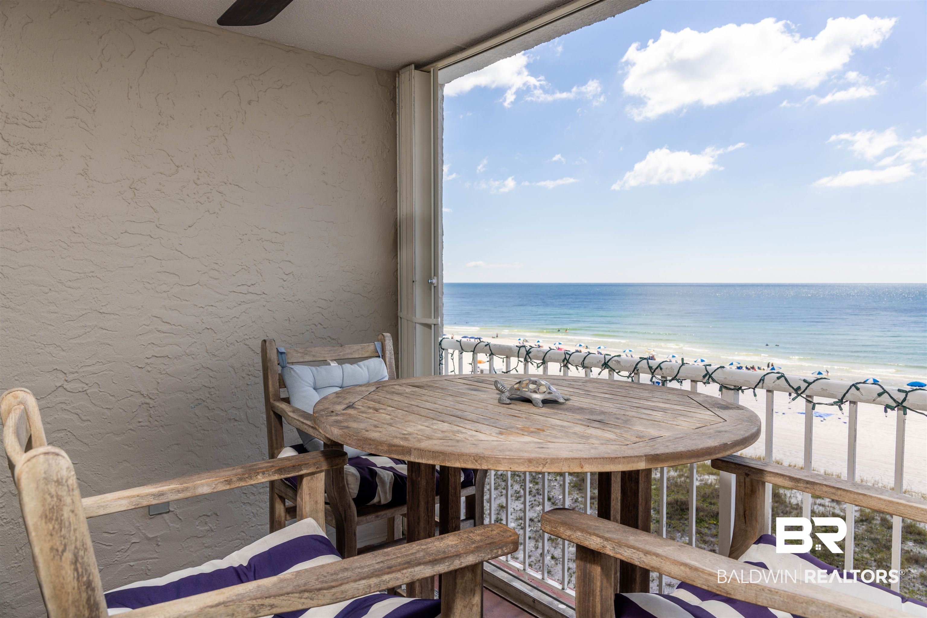 327 E Beach Boulevard 5D