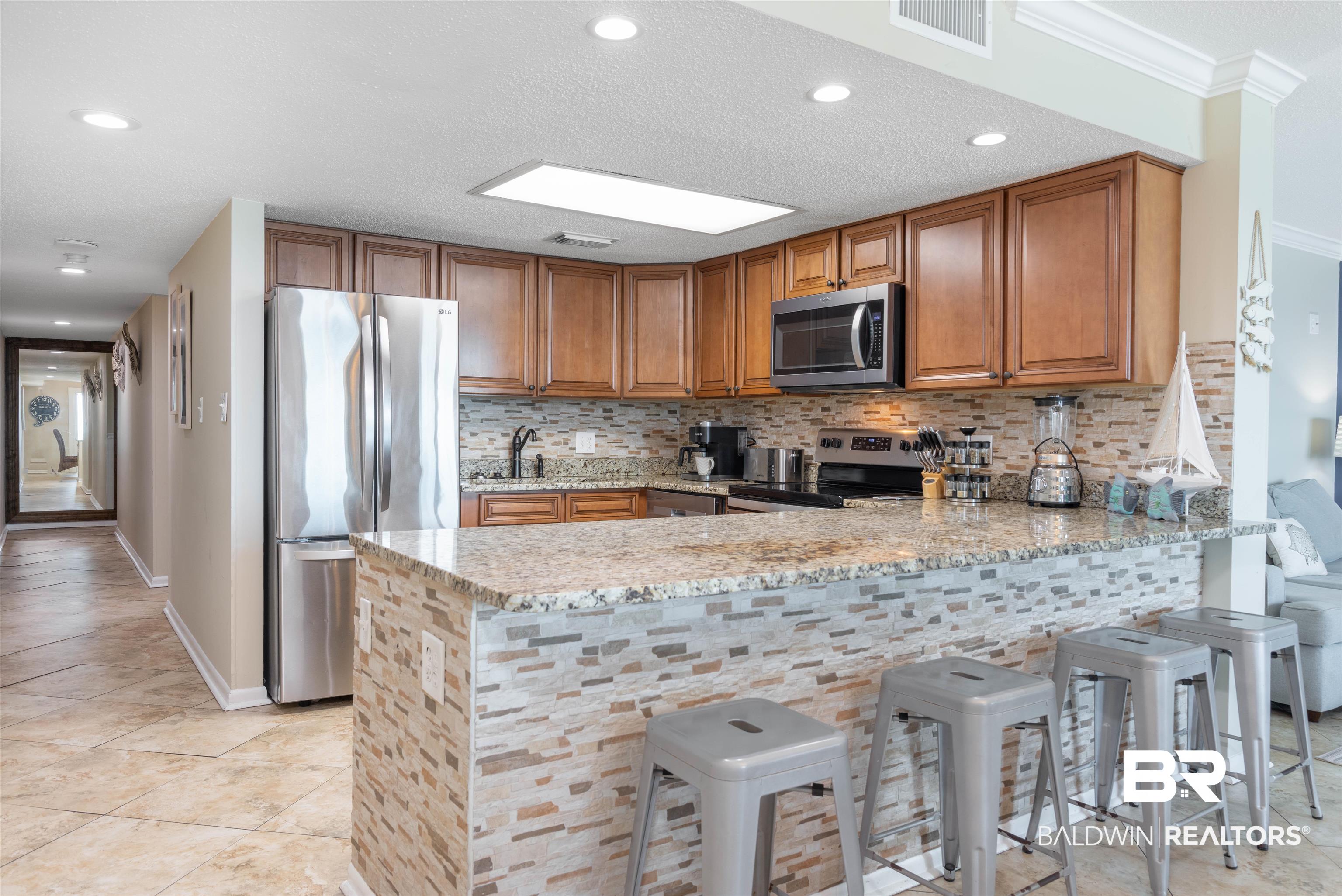 327 E Beach Boulevard 5D