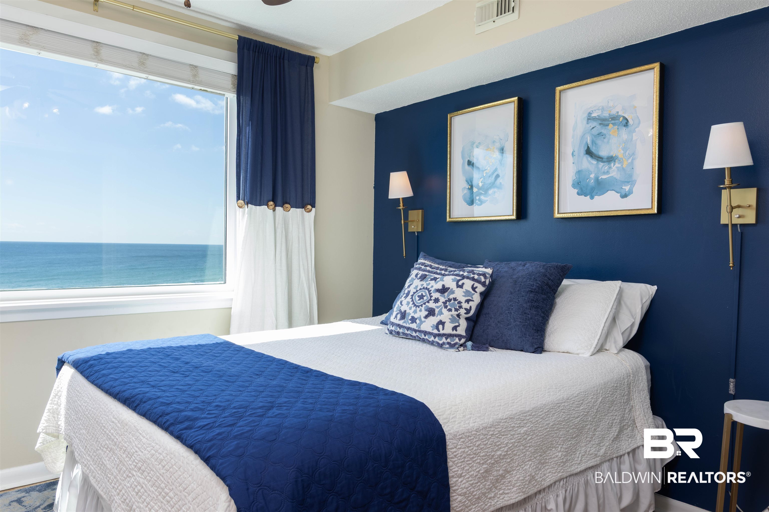 327 E Beach Boulevard 5D