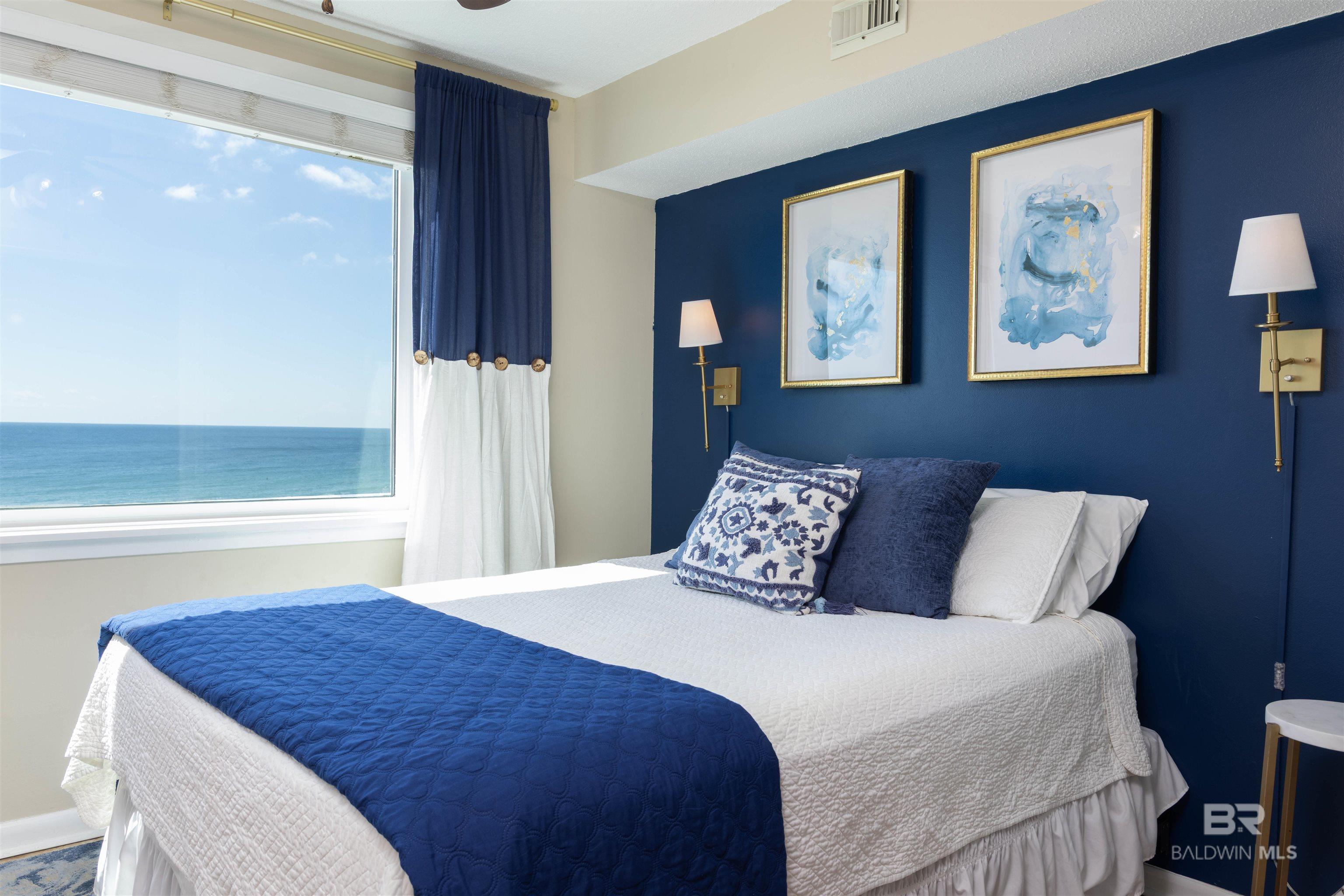 327 E Beach Boulevard 5D