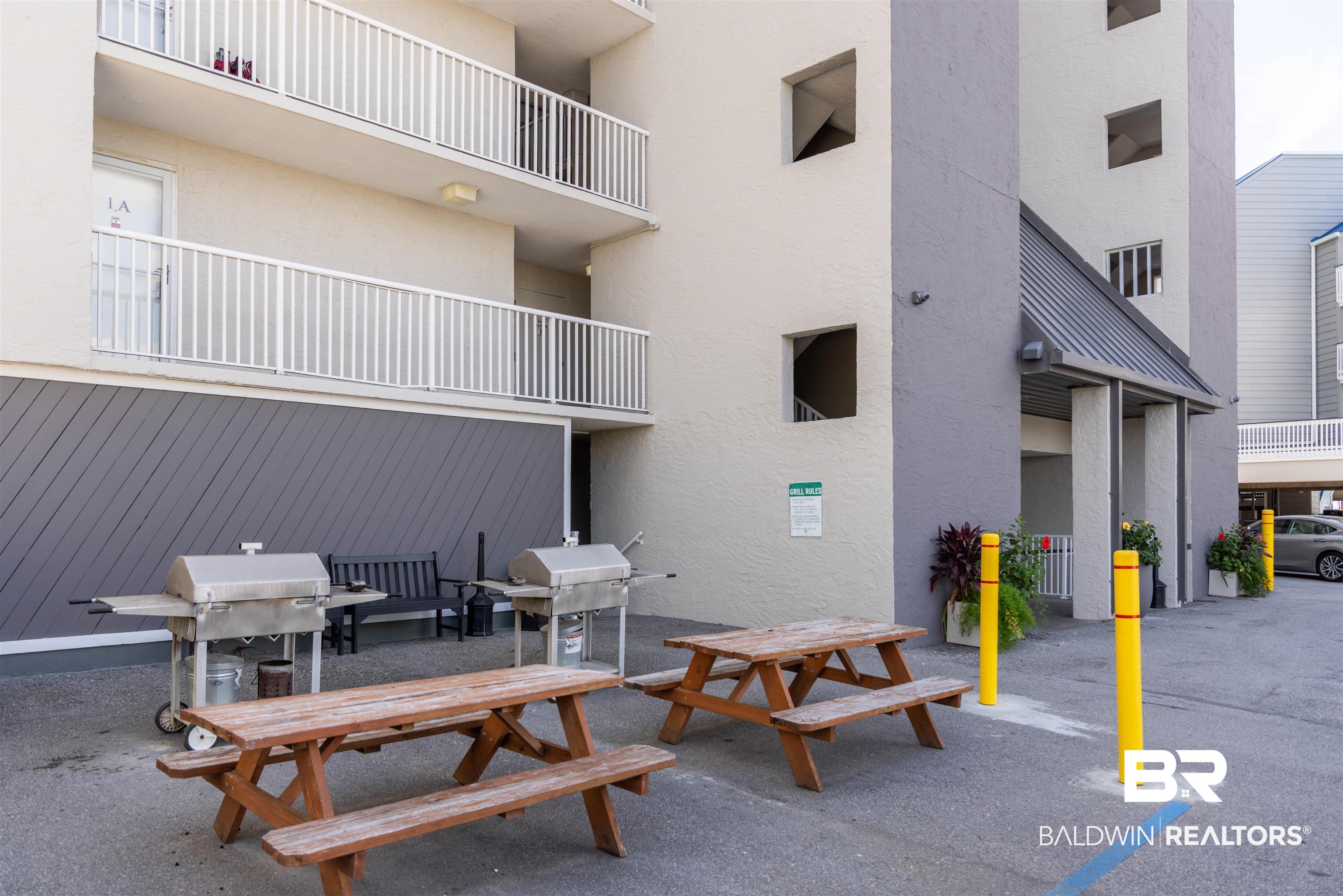 327 E Beach Boulevard 5D