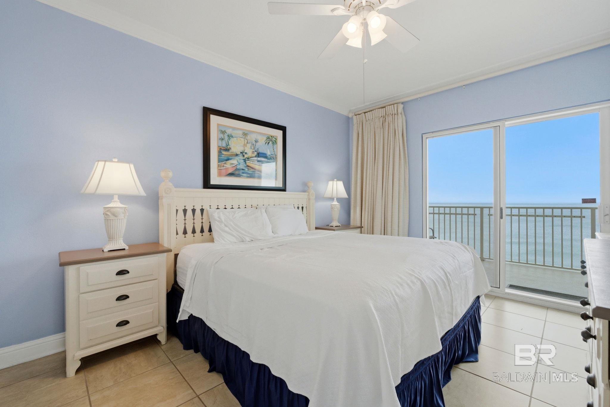 921 W Beach Boulevard 1307