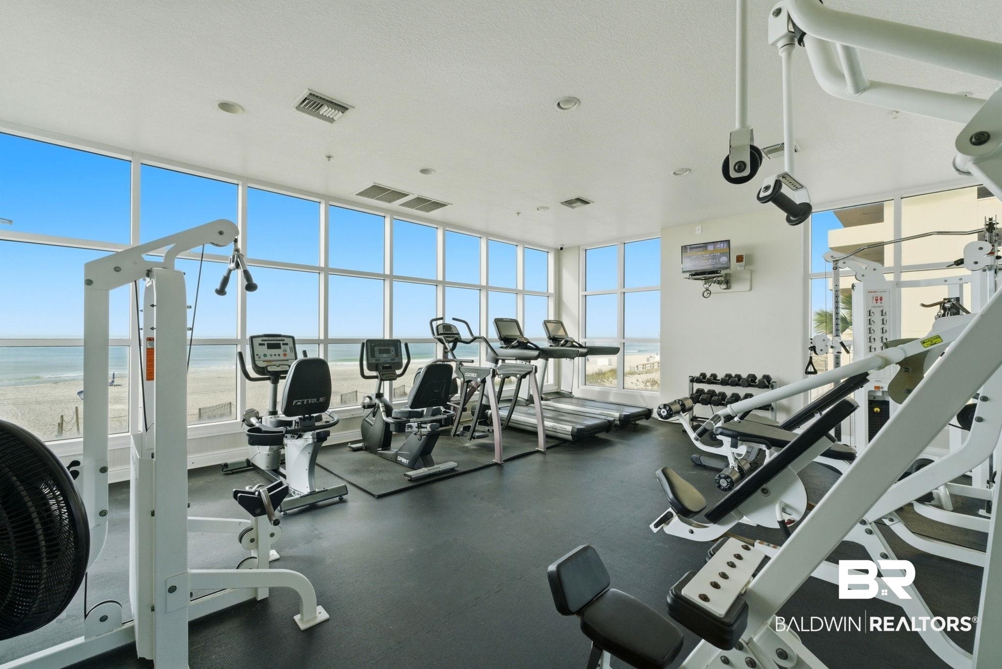 921 W Beach Boulevard 1307