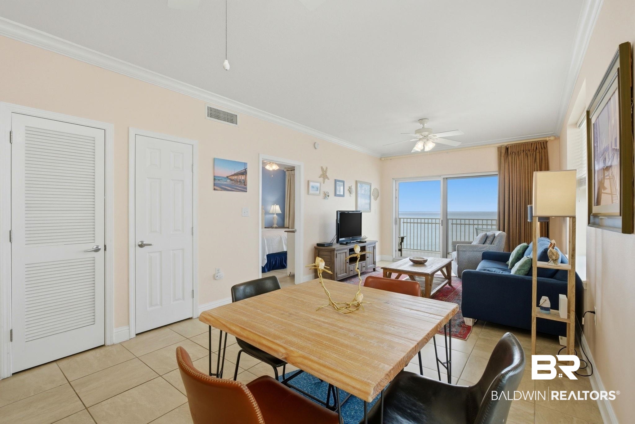 921 W Beach Boulevard 1307
