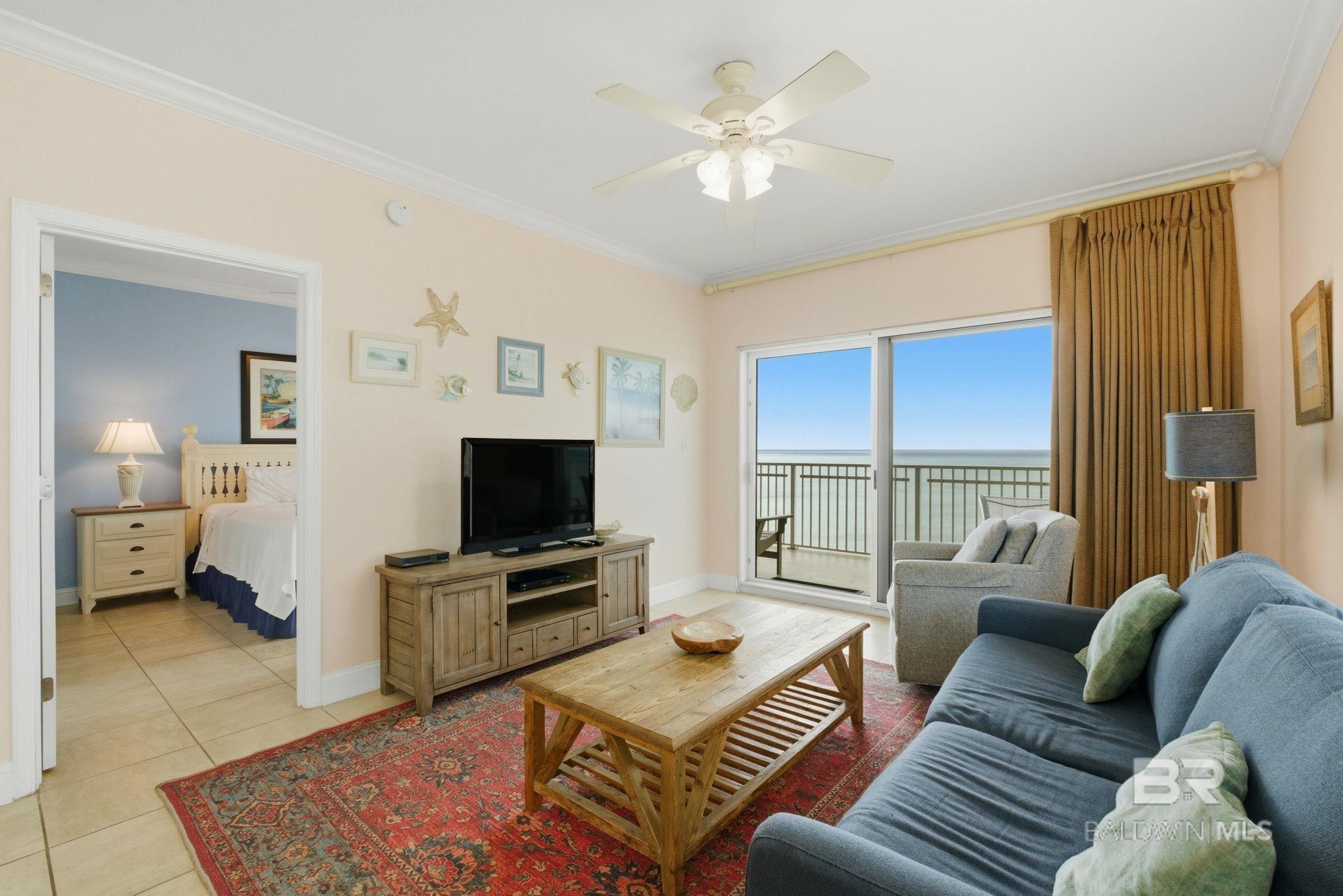 921 W Beach Boulevard 1307