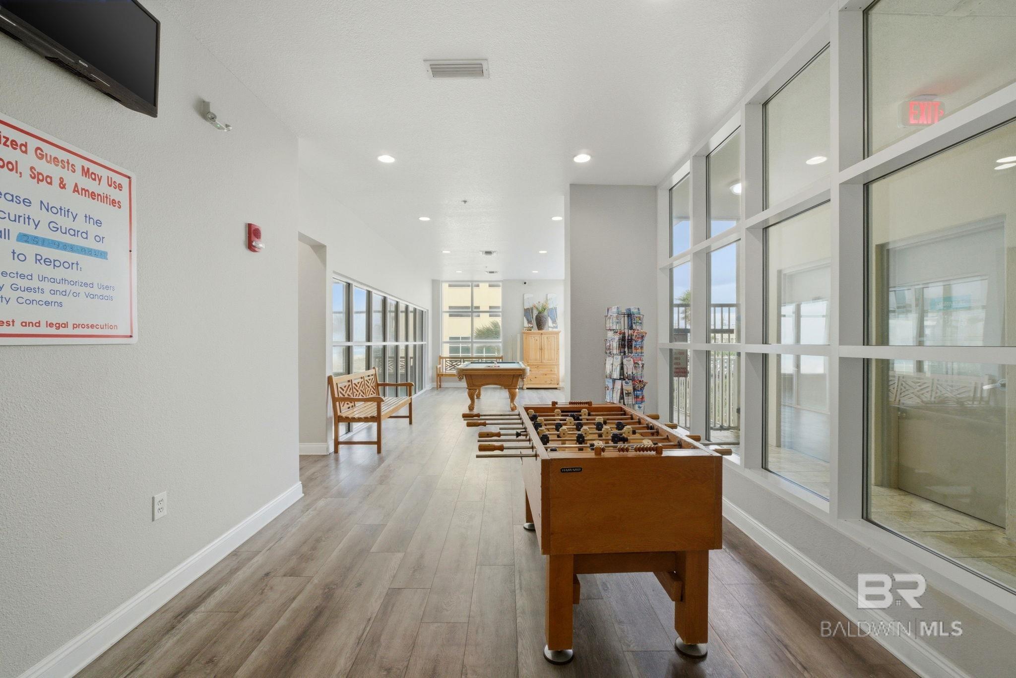 921 W Beach Boulevard 1307