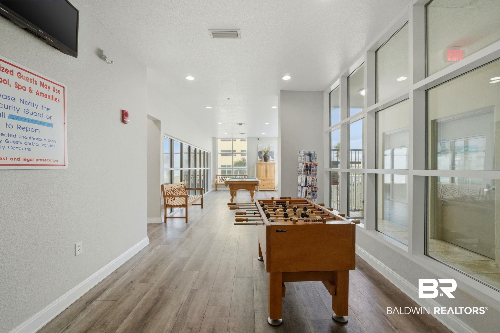 921 W Beach Boulevard 1307
