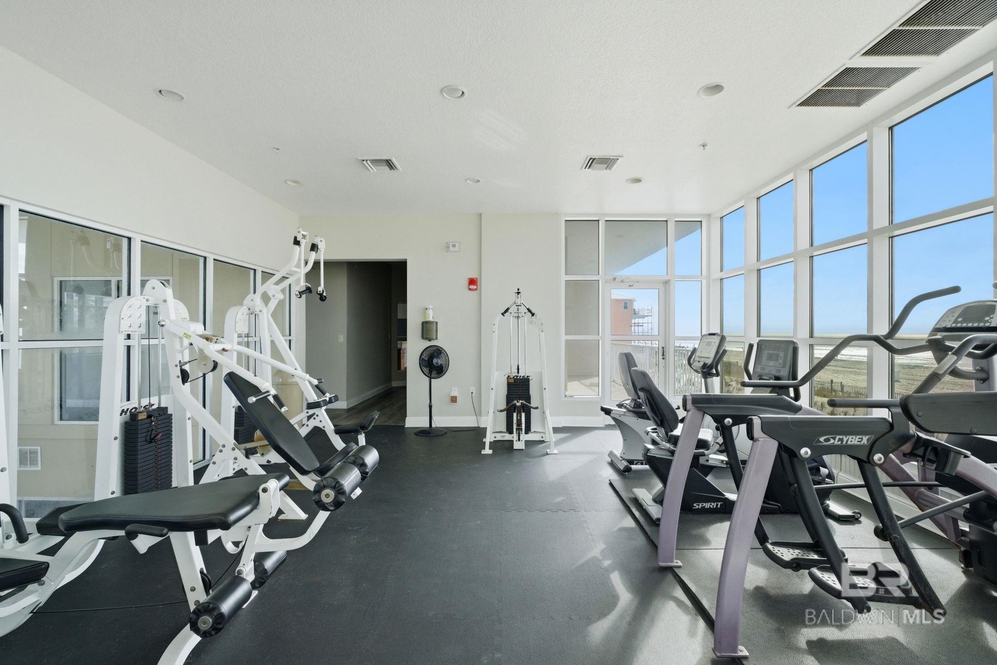 921 W Beach Boulevard 1307