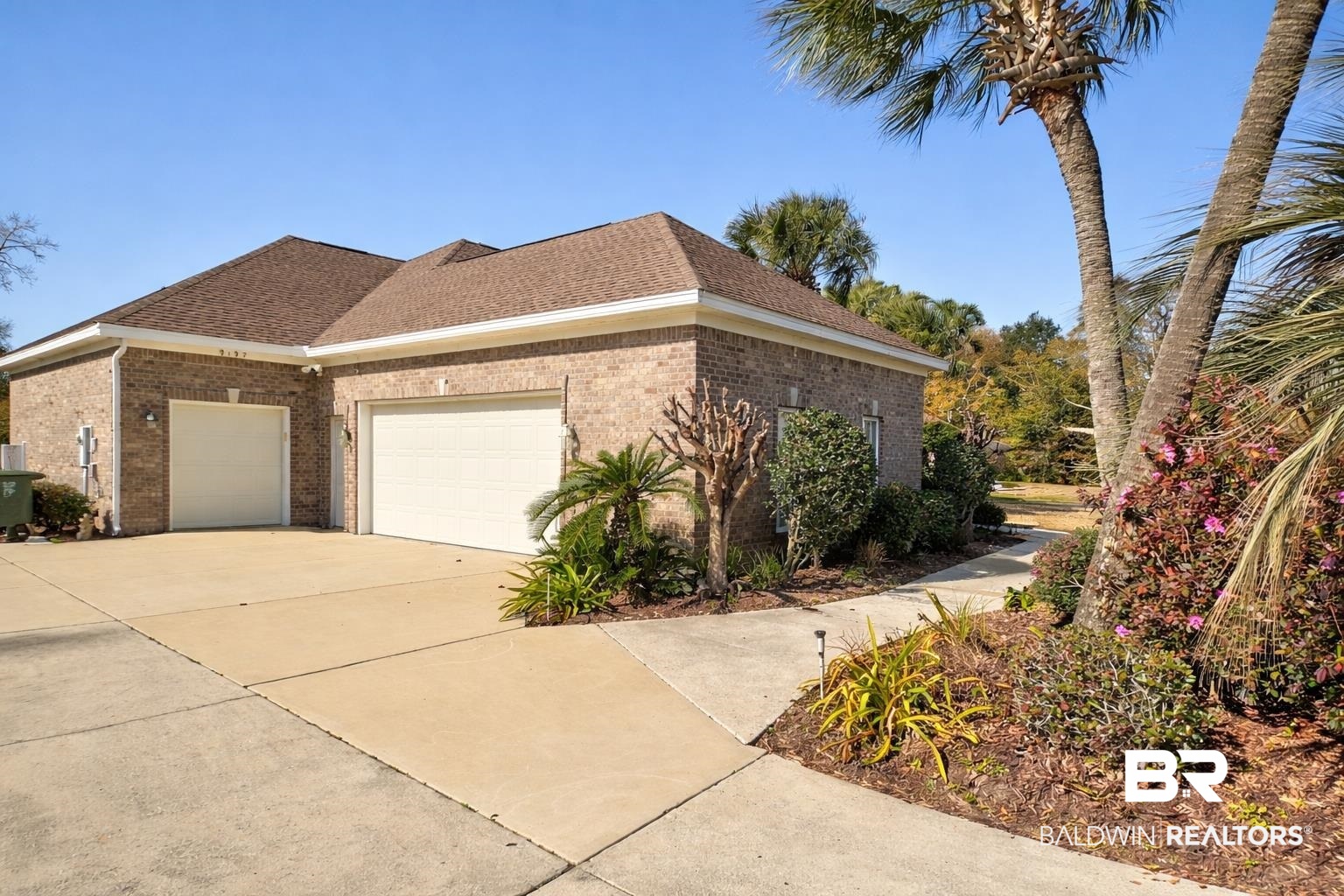 9197 Clubhouse Drive
