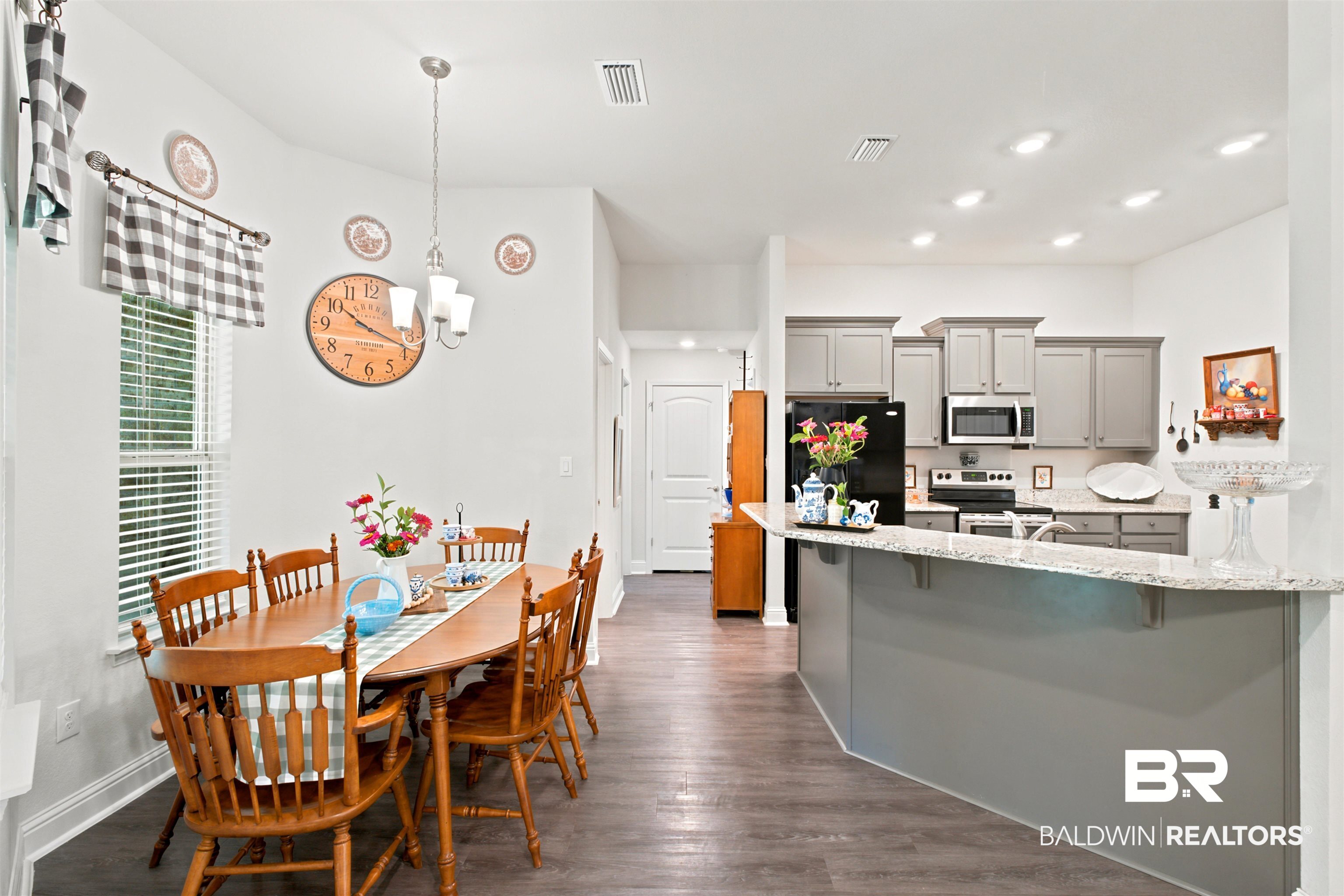 14877 Silver Oaks Loop