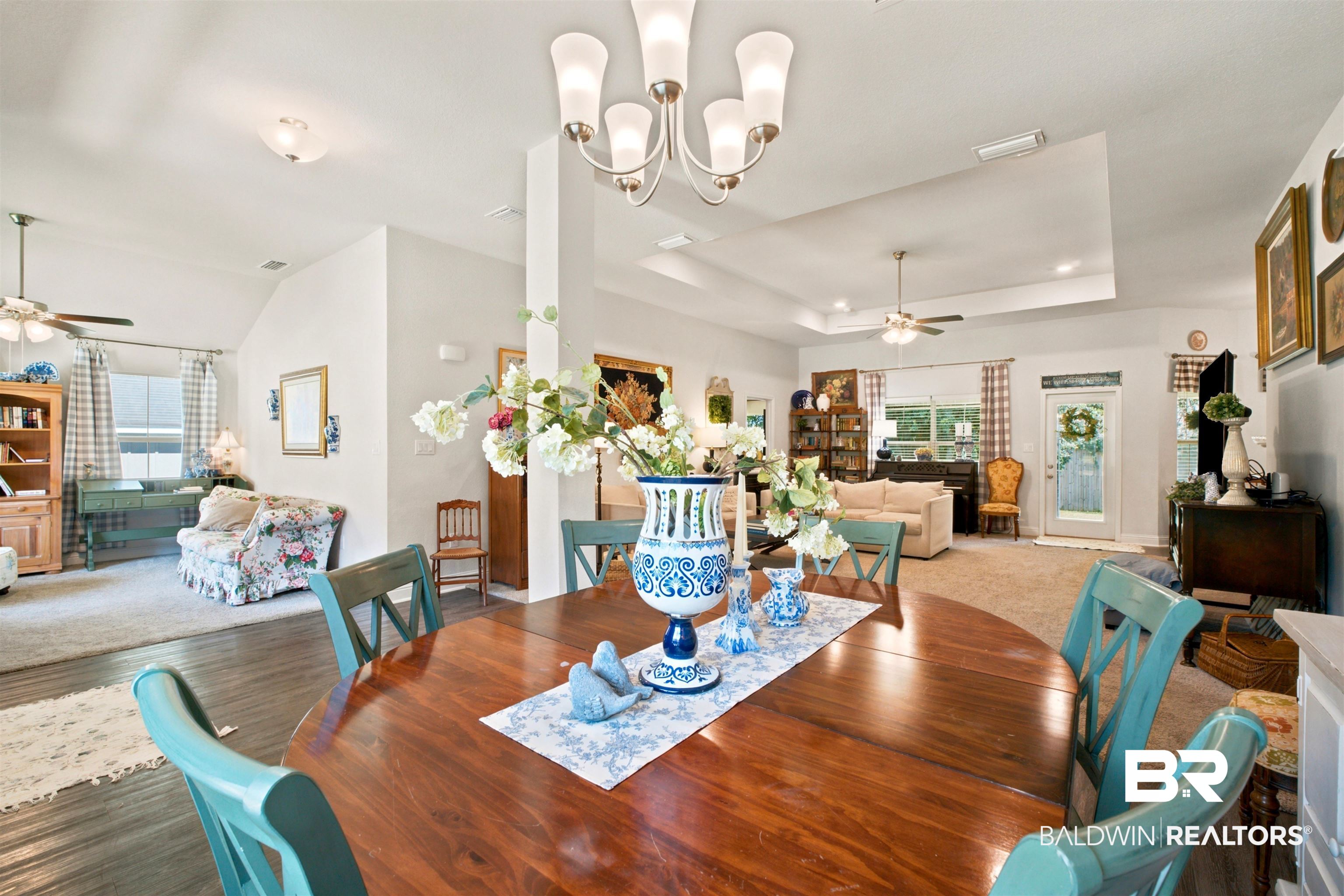 14877 Silver Oaks Loop