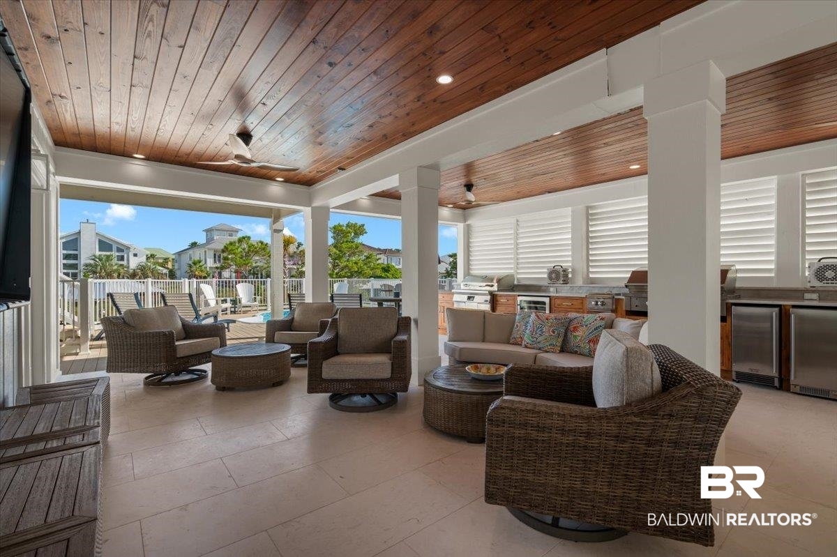 32390 Sandpiper Drive